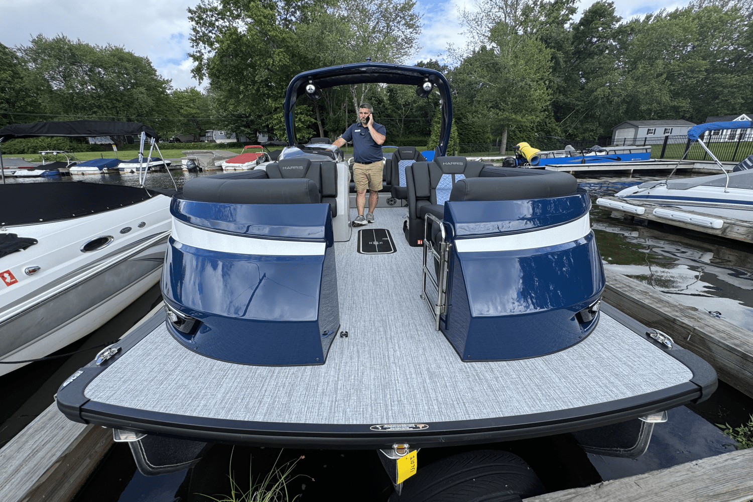 2025 Harris 230 Grand Mariner Image Thumbnail #31