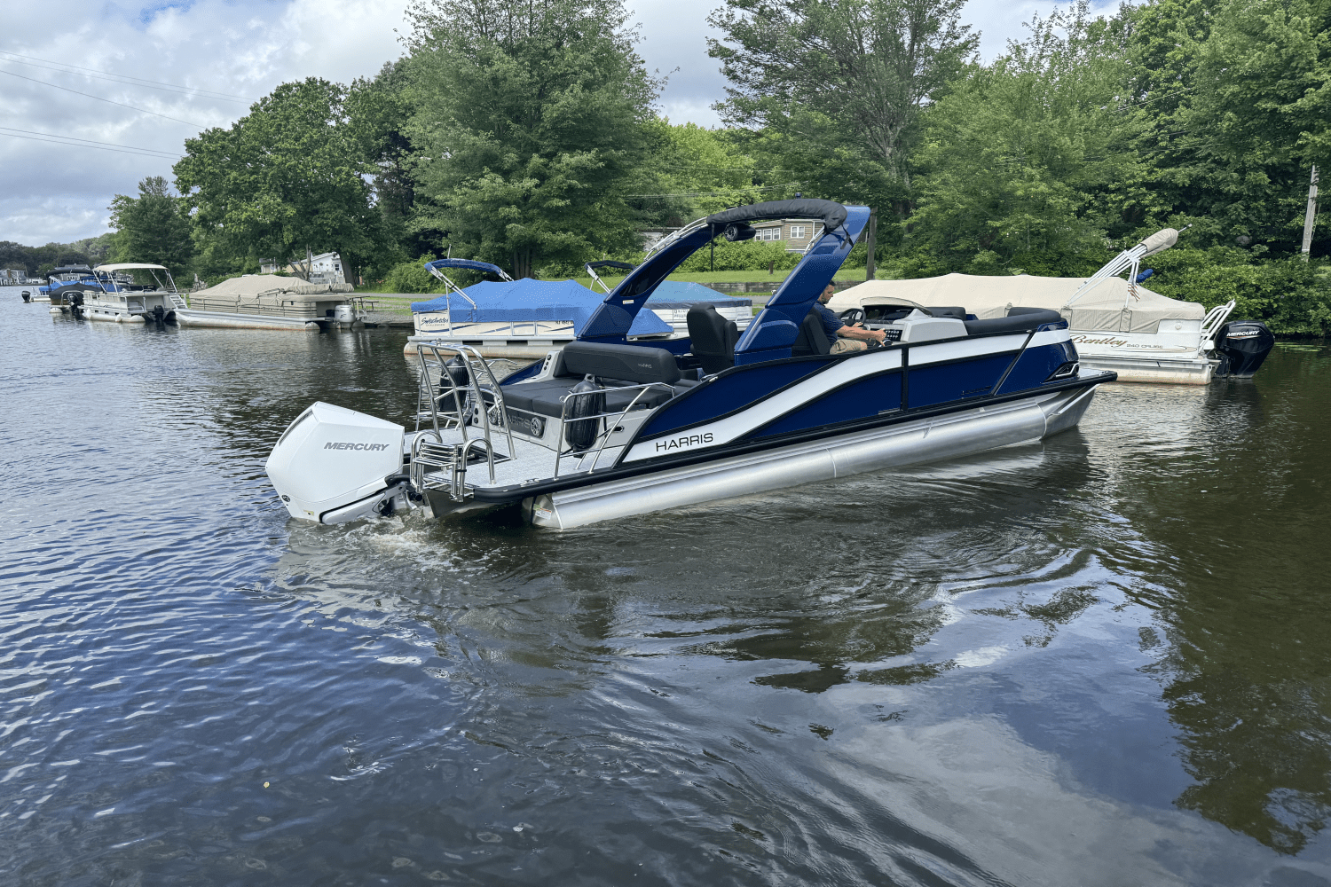 2025 Harris 230 Grand Mariner Image Thumbnail #18