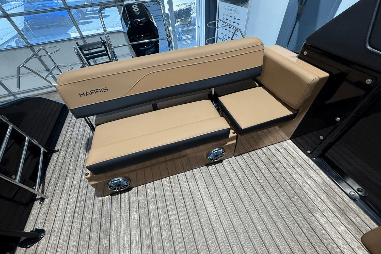 2025 Harris Grand Mariner 250 Image Thumbnail #17