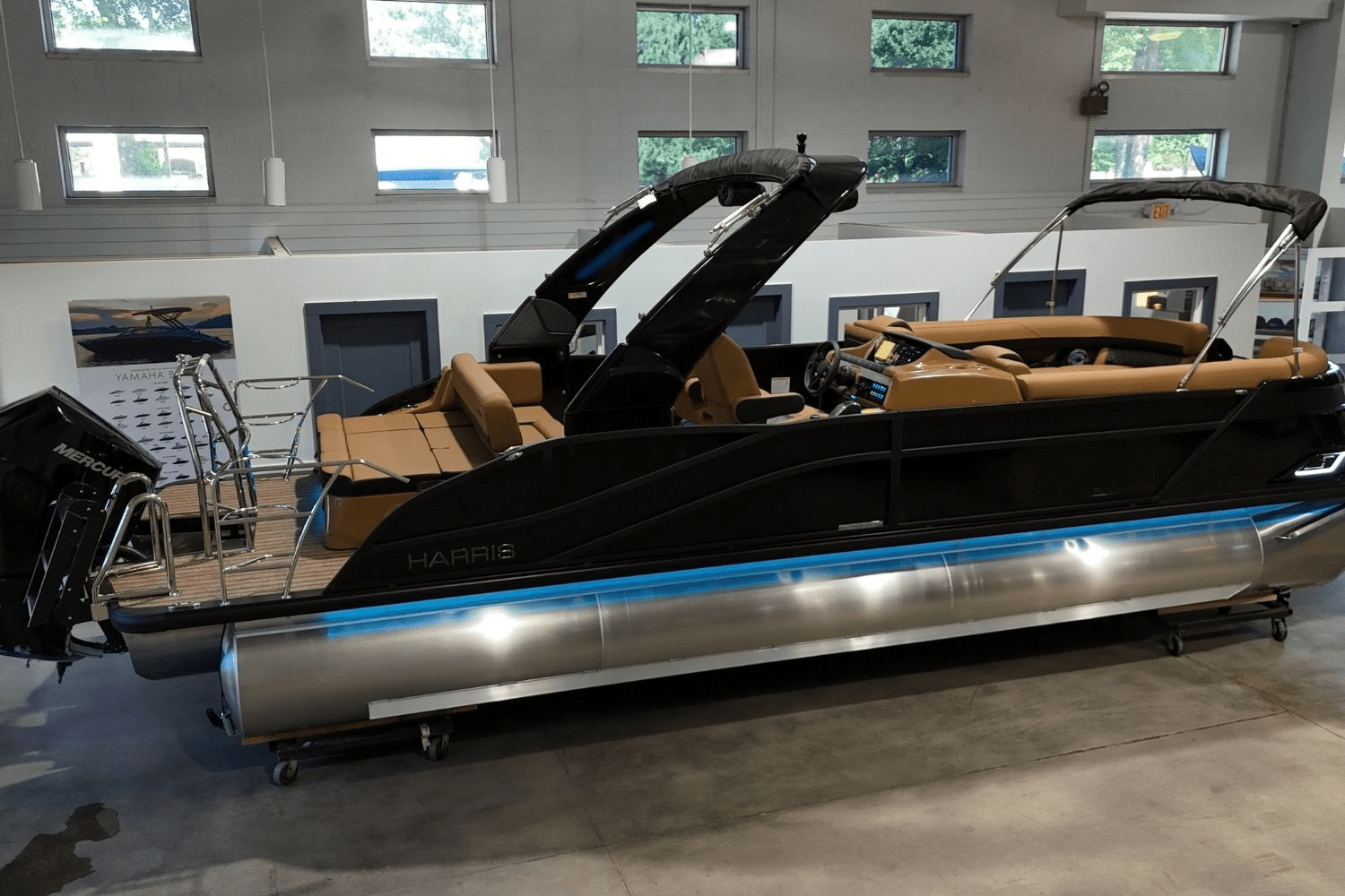 2025 Harris Grand Mariner 250 Image Thumbnail #6
