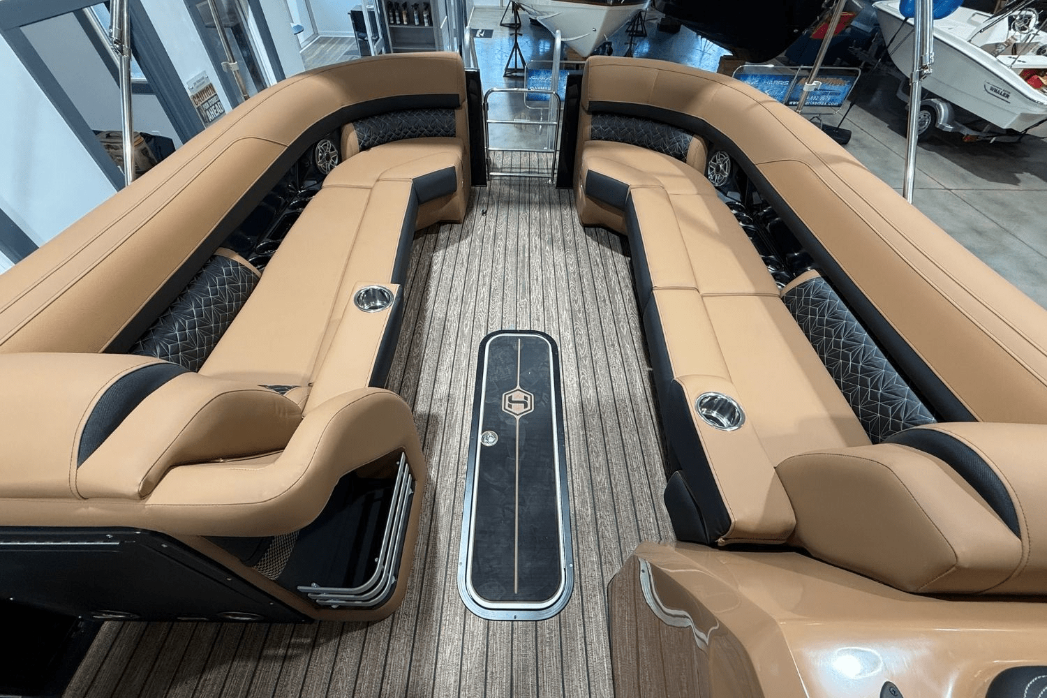 2025 Harris Grand Mariner 250 Image Thumbnail #30