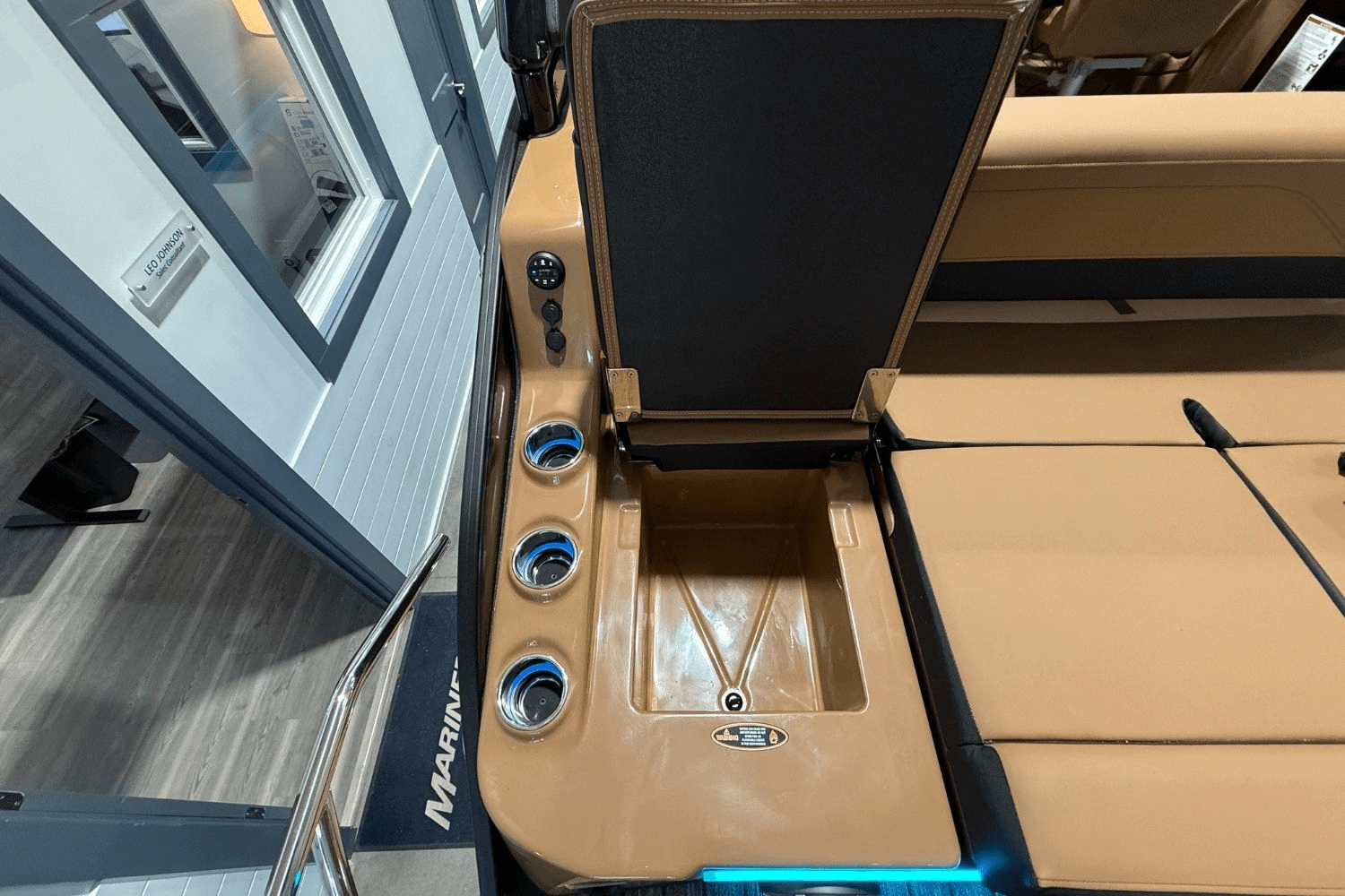 2025 Harris Grand Mariner 250 Image Thumbnail #12