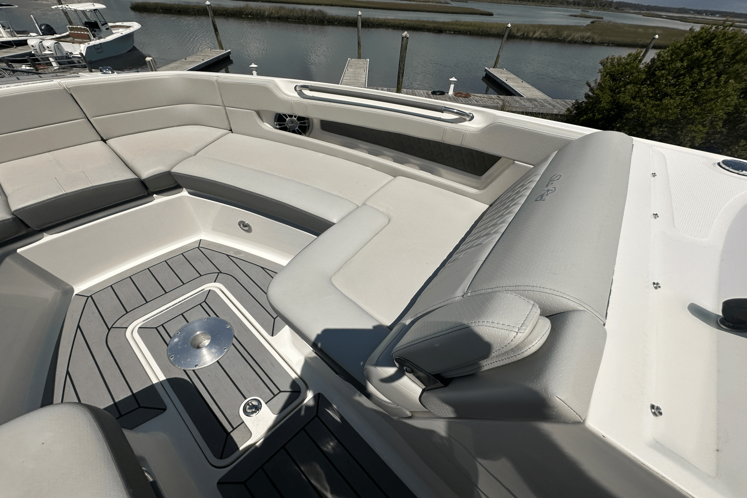 2022 Sea Ray 310 SLX OUTBOARD Image Thumbnail #23