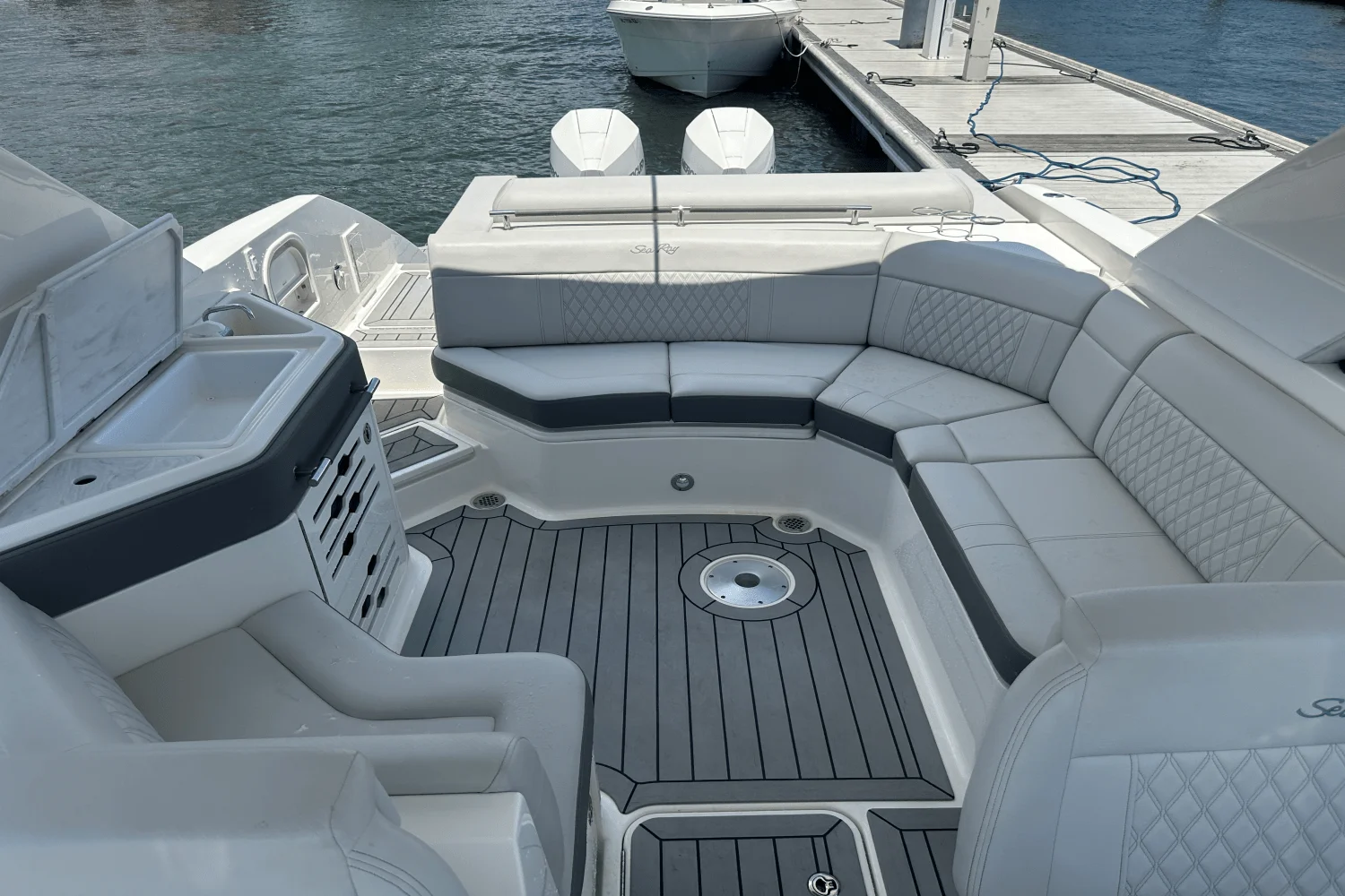 2022 Sea Ray 310 SLX OUTBOARD Image Thumbnail #13