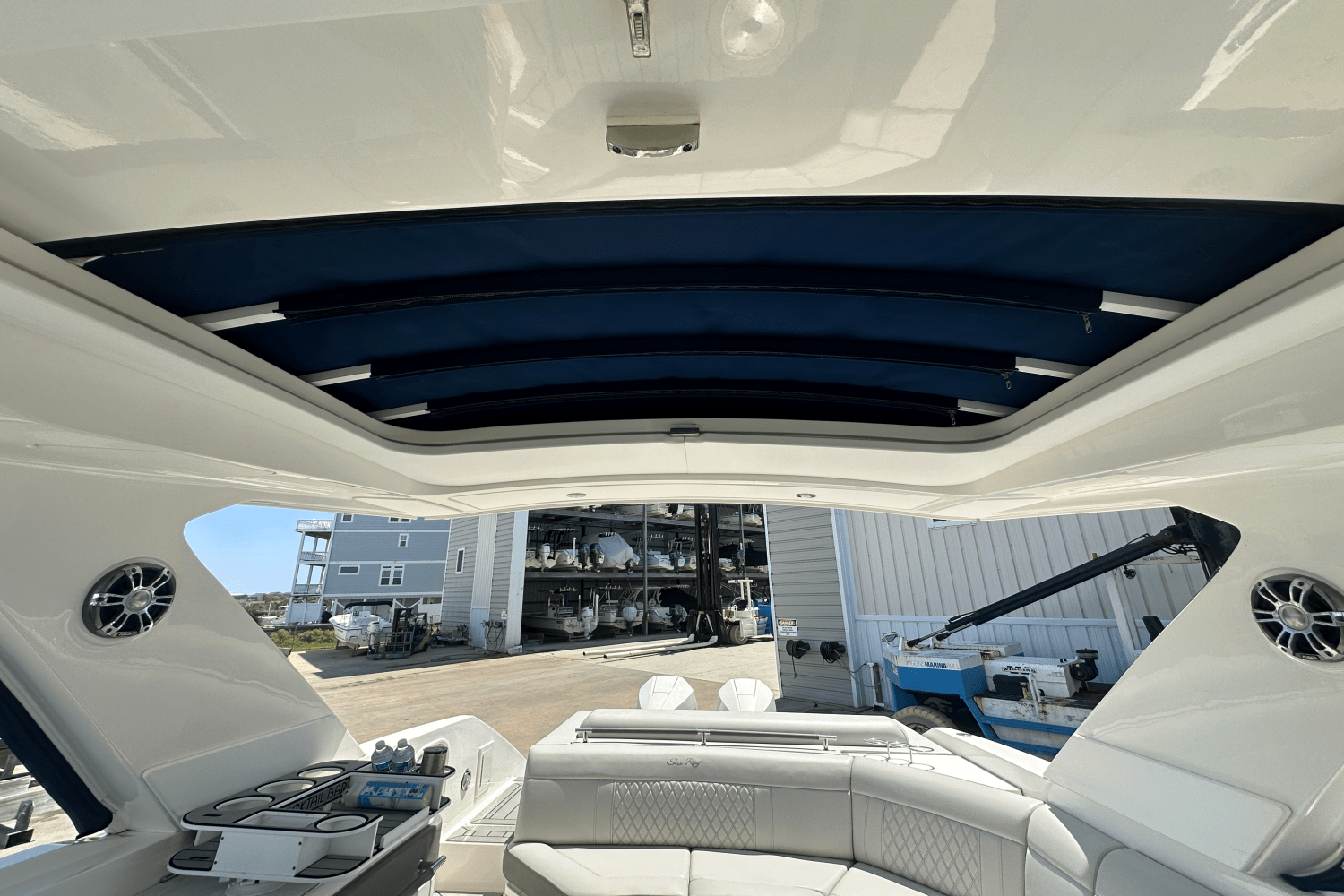 2022 Sea Ray 310 SLX OUTBOARD Image Thumbnail #18