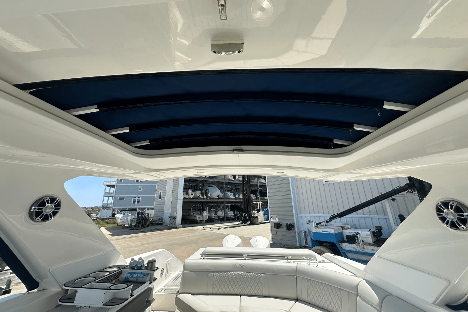 2022 Sea Ray 310 SLX OUTBOARD Image Thumbnail #18