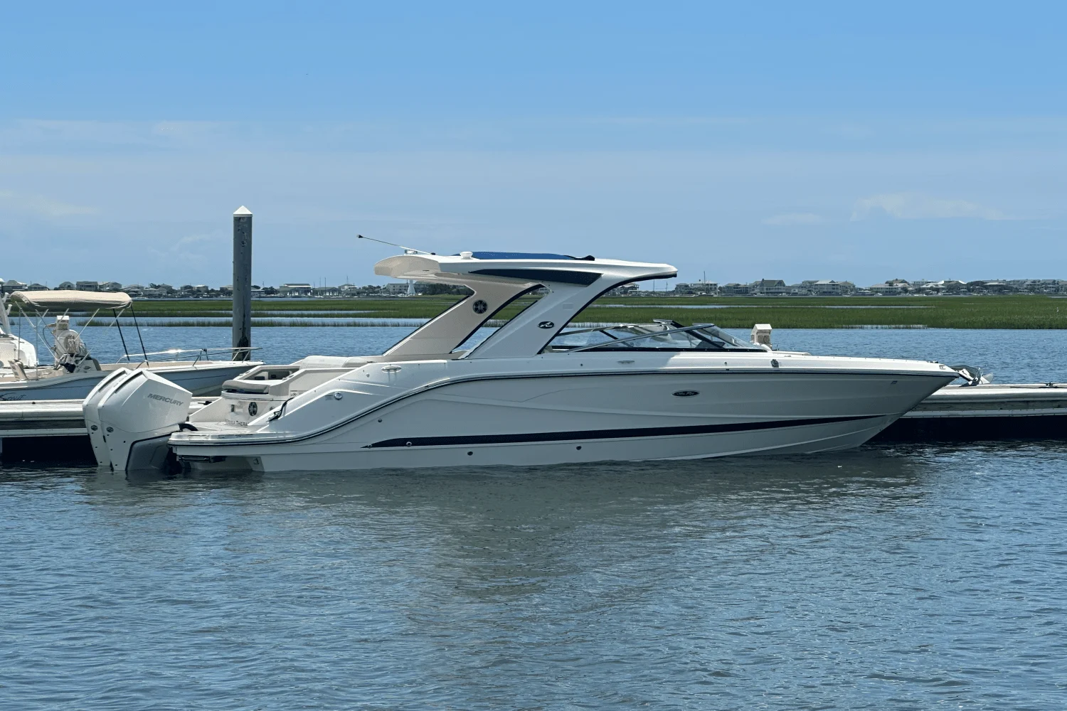 2022 Sea Ray 310 SLX OUTBOARD Image Thumbnail #32