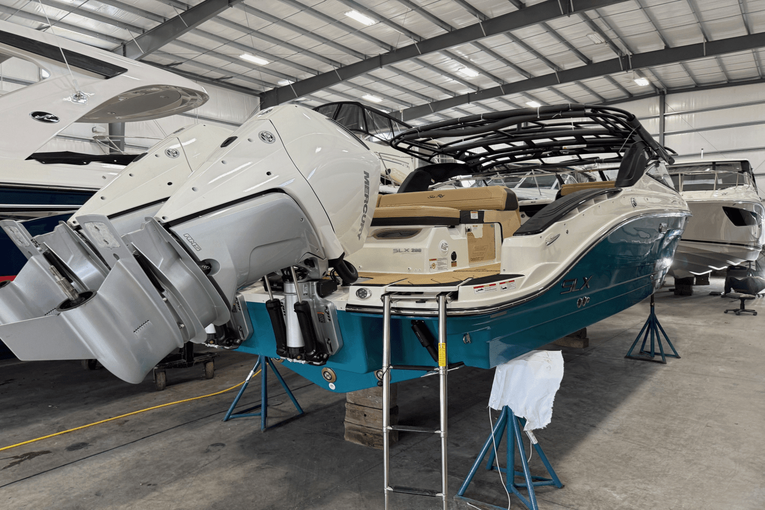2025 Sea Ray
                                                             280 SLXO Image Thumbnail #14