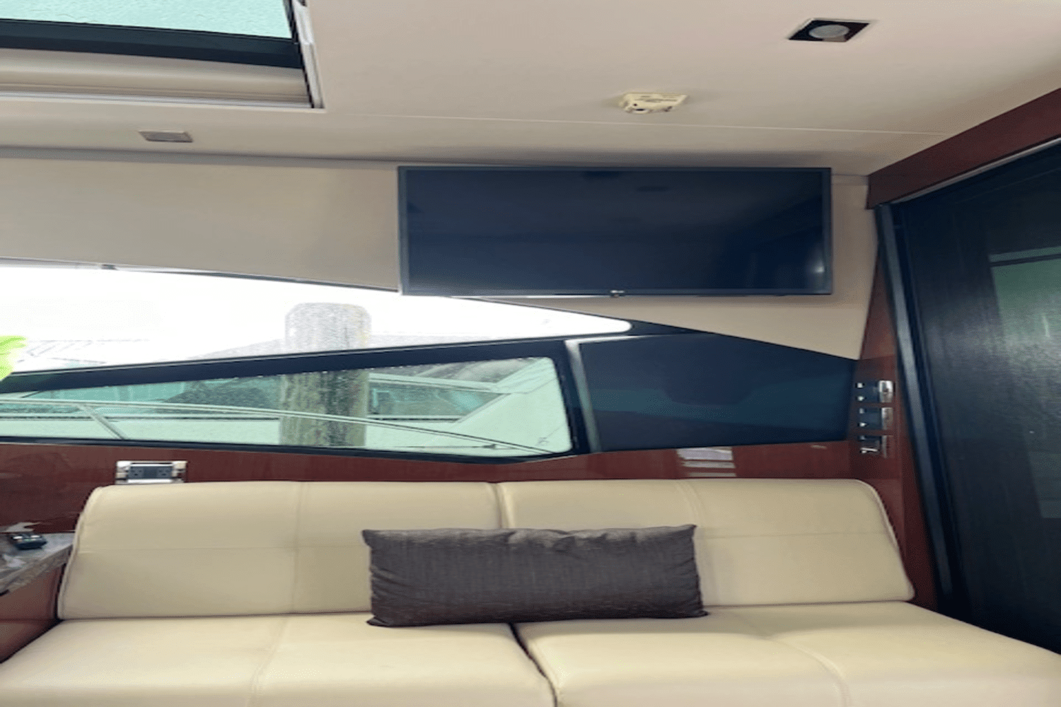 2015 Sea Ray 470 SUNDANCER Image Thumbnail #13