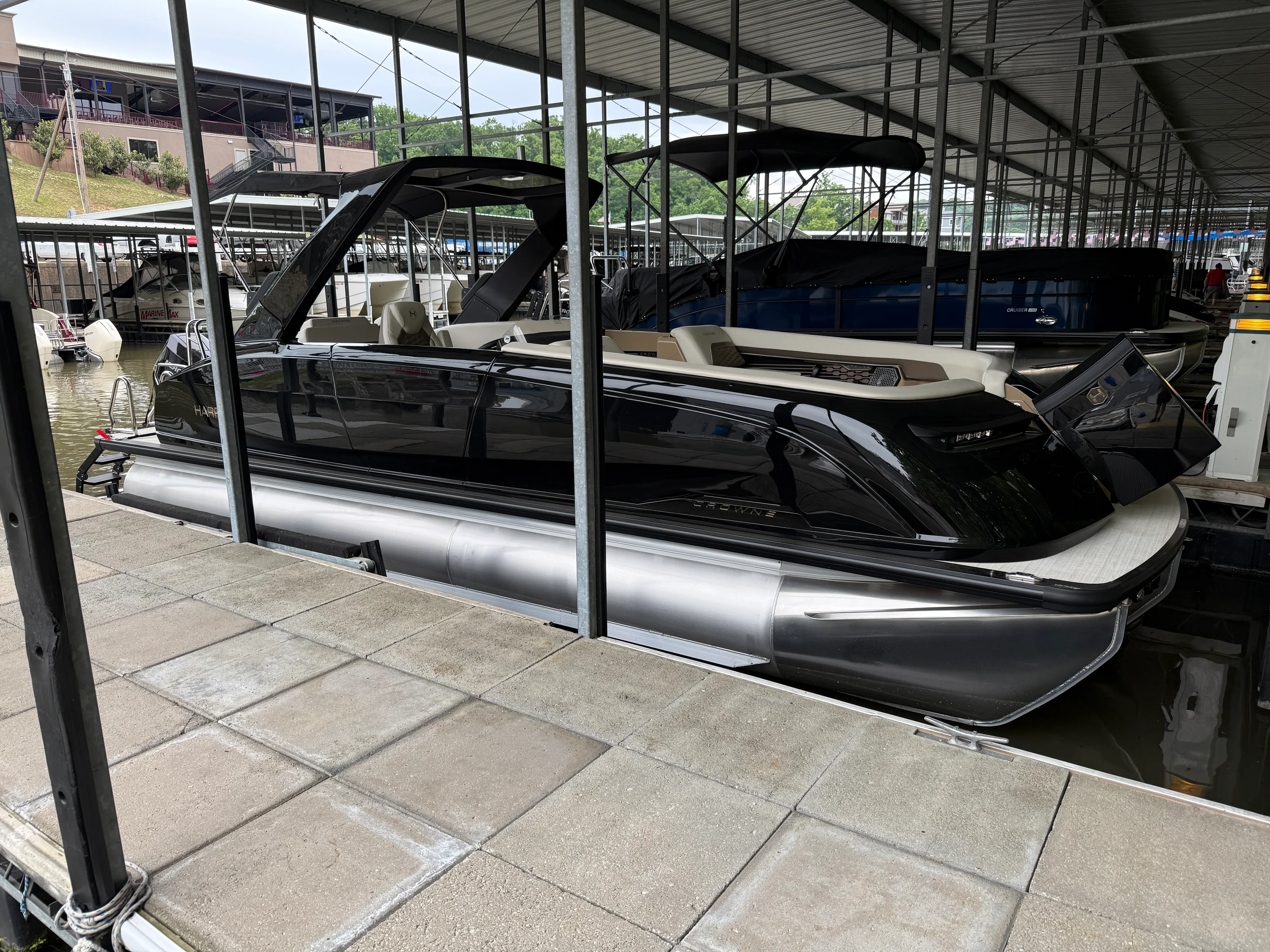 2025 Harris 250 Crowne Image Thumbnail #2