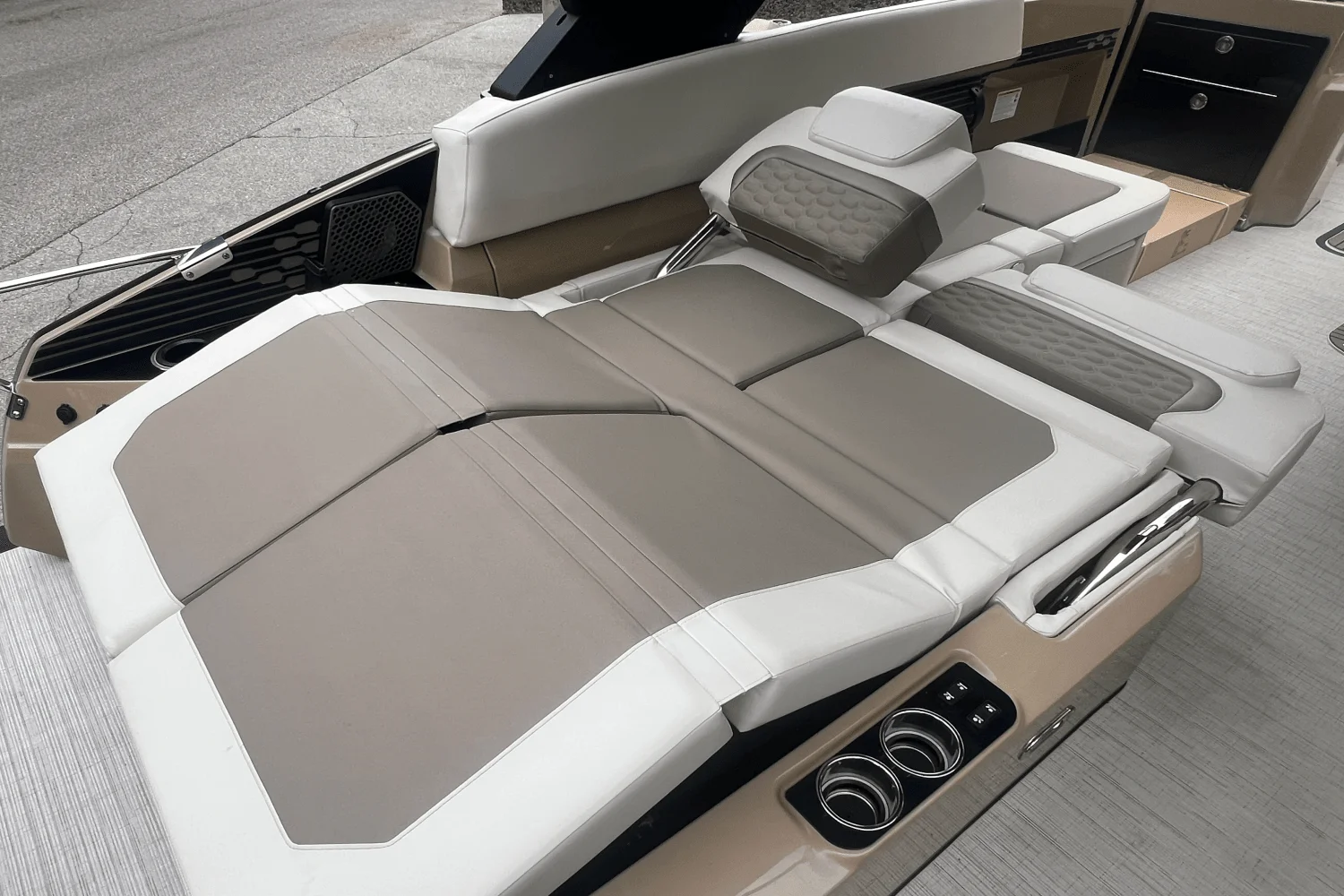 2025 Harris 250 Crowne Image Thumbnail #24