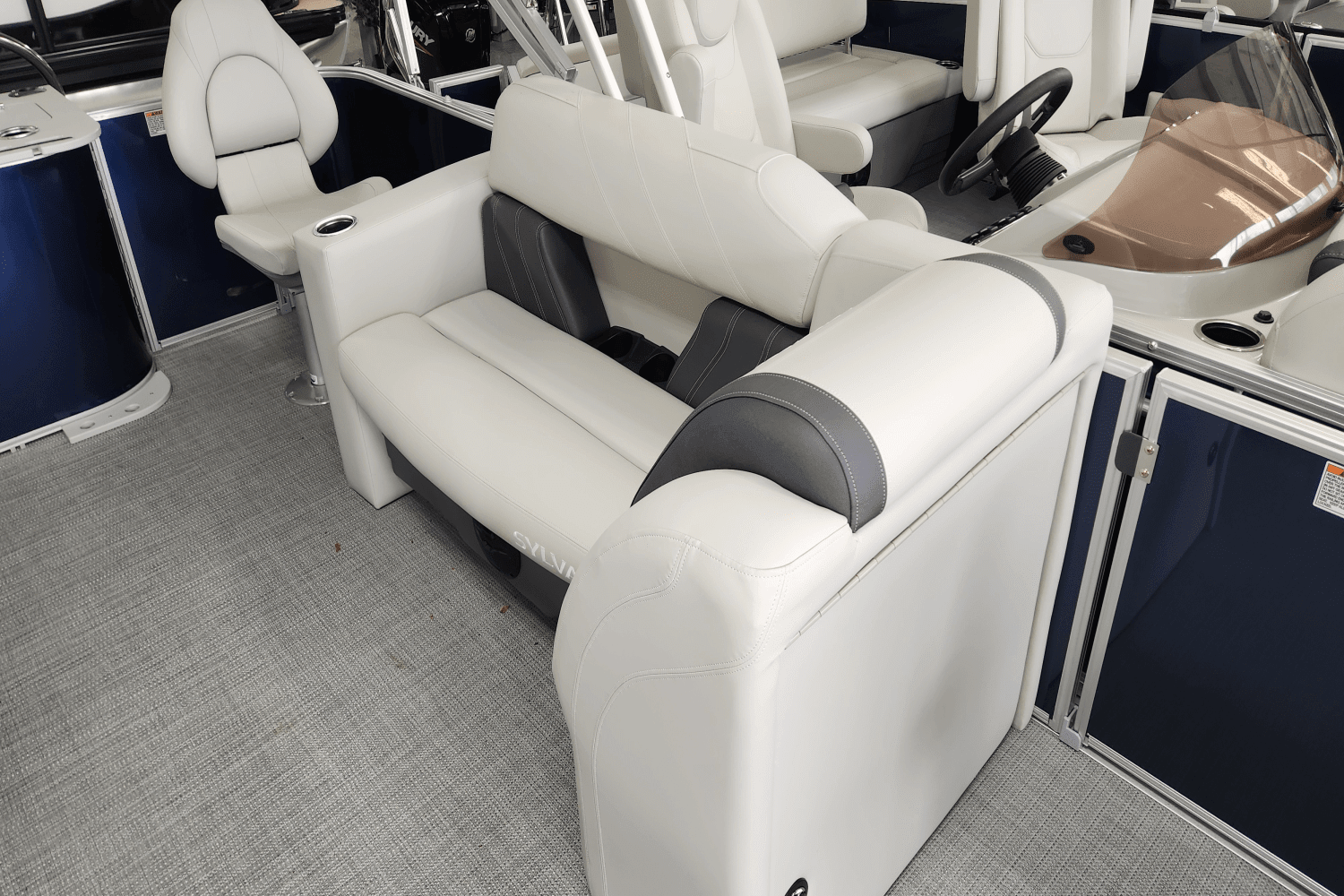 2025 Sylvan MIRAGE 8520 Image Thumbnail #5