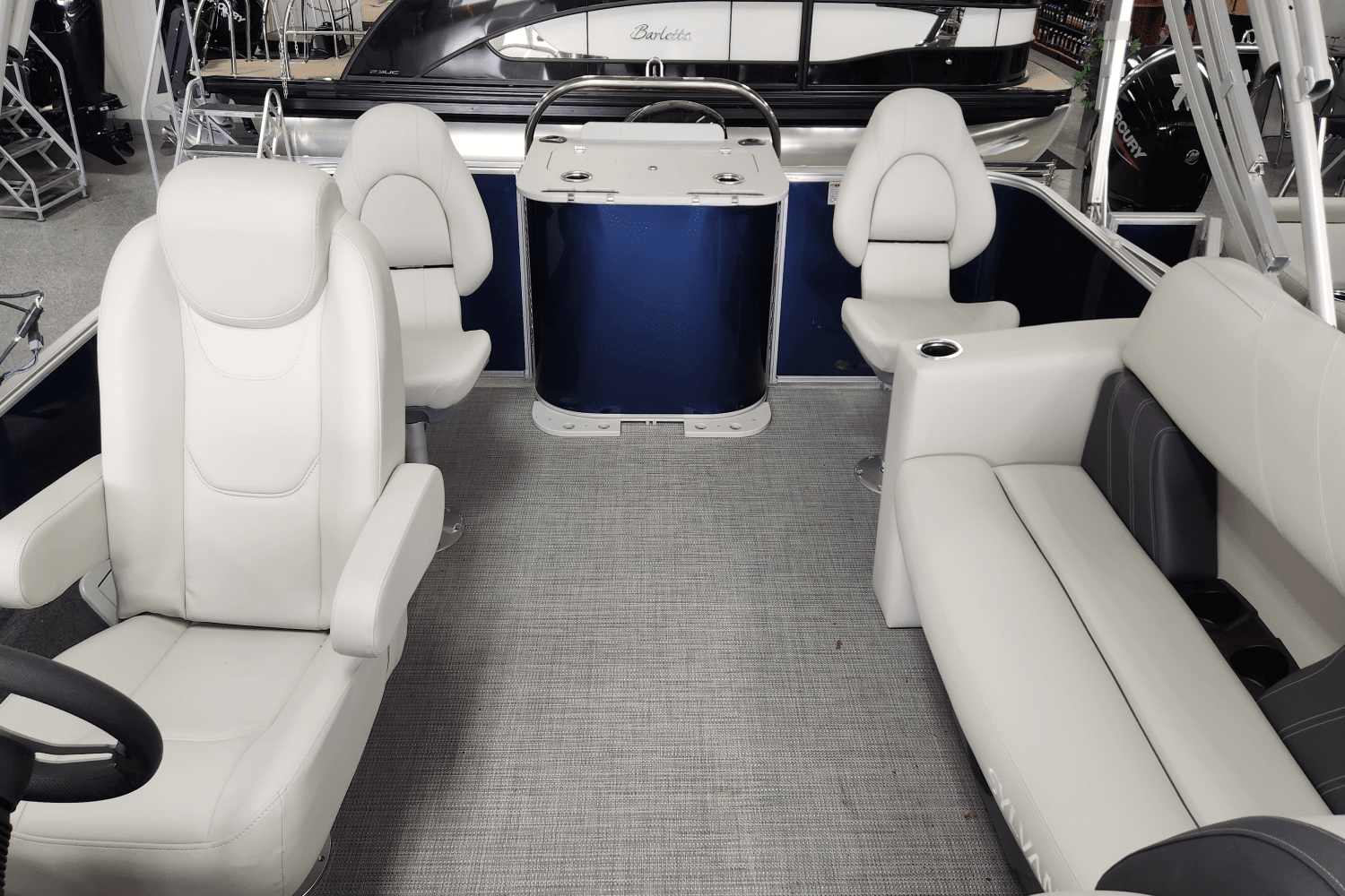 2025 Sylvan MIRAGE 8520 Image Thumbnail #29