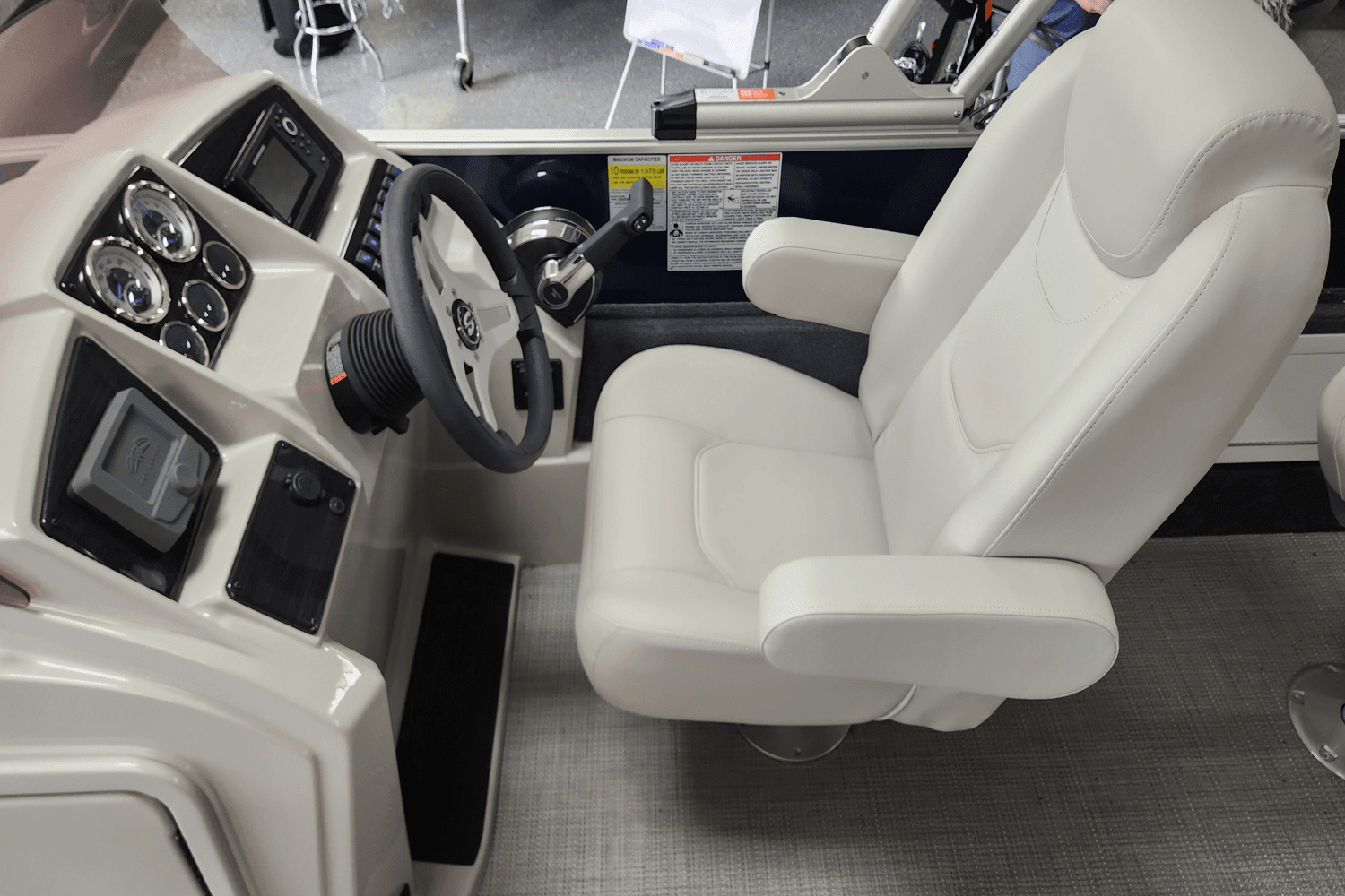 2025 Sylvan MIRAGE 8520 Image Thumbnail #15