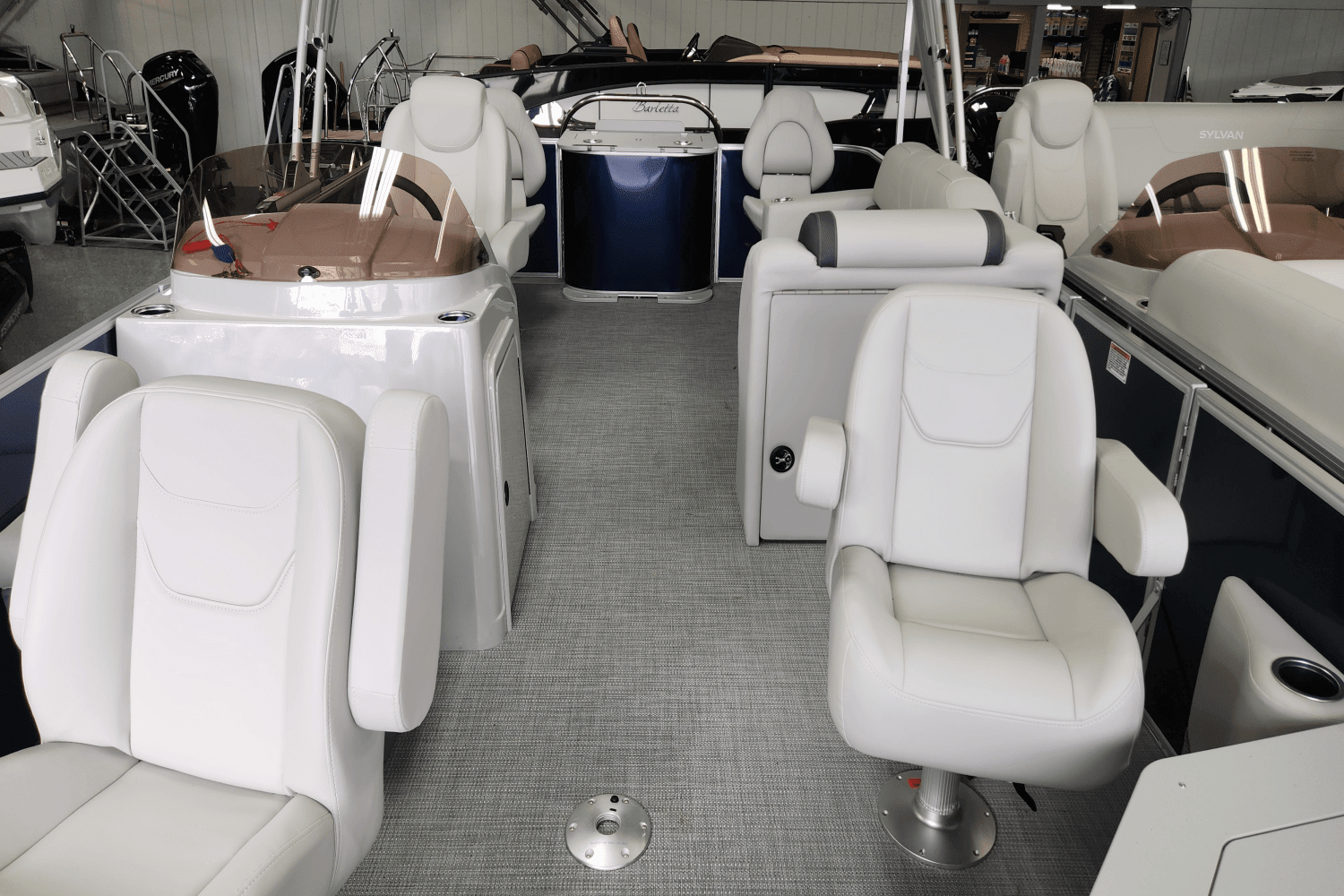 2025 Sylvan MIRAGE 8520 Image Thumbnail #8