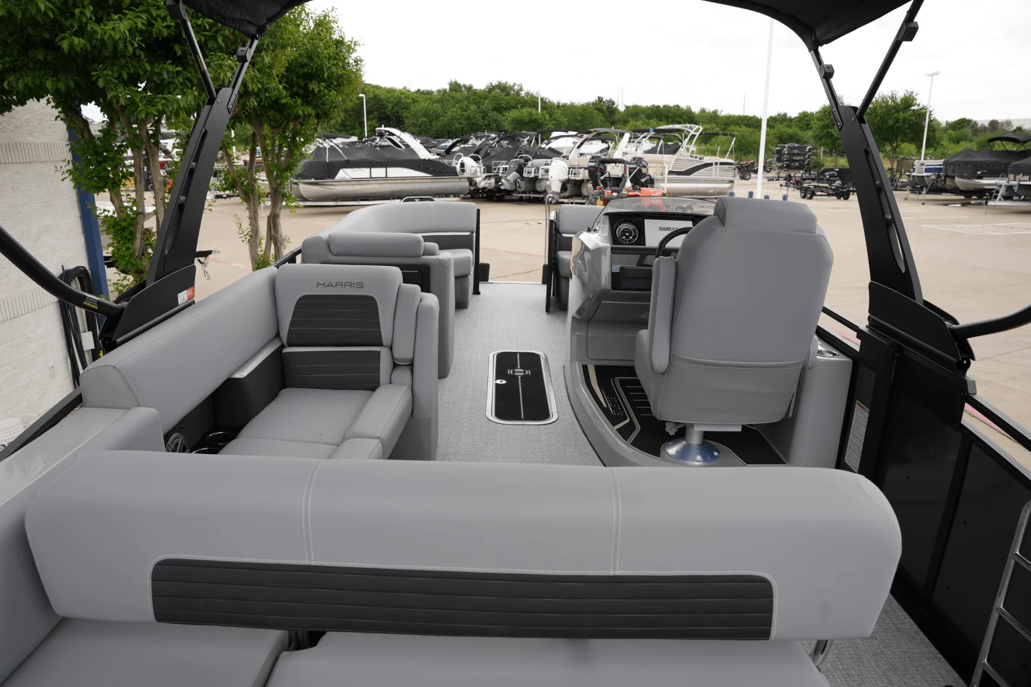 2025 Harris 230 Solstice Image Thumbnail #27