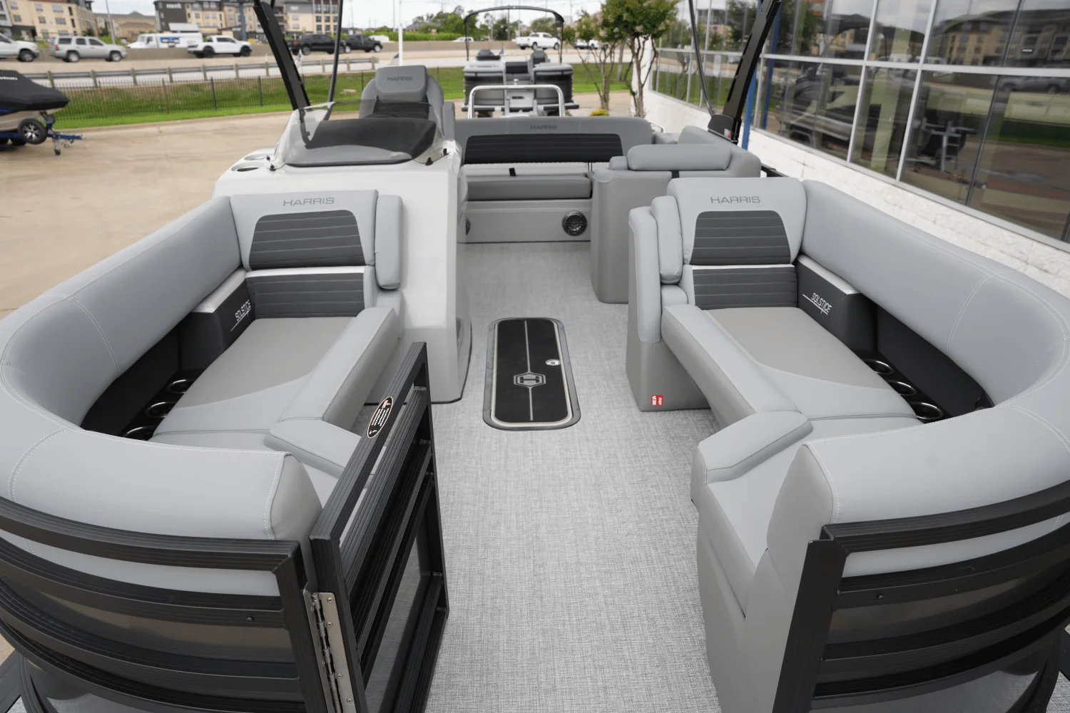 2025 Harris 230 Solstice Image Thumbnail #4