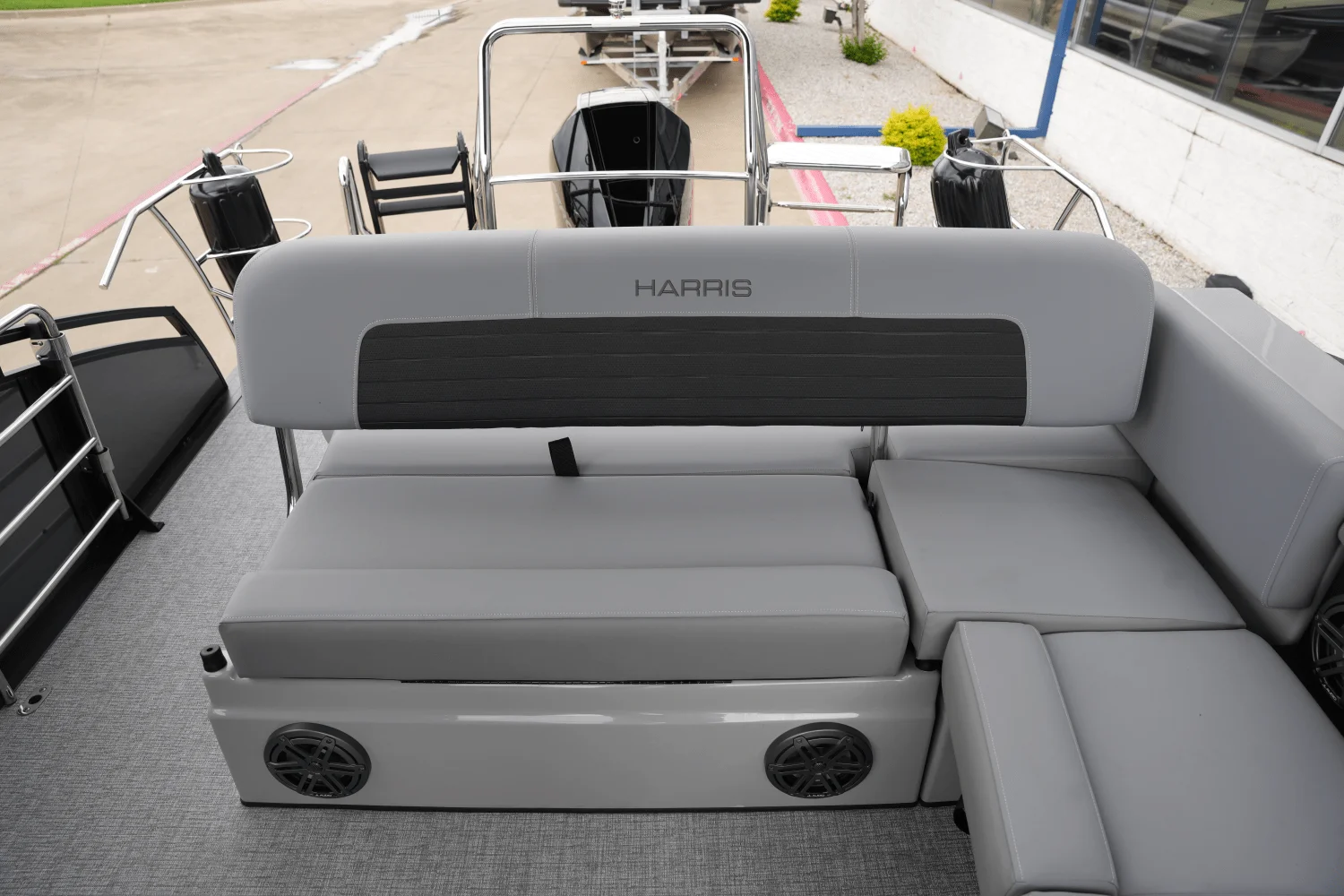2025 Harris 230 Solstice Image Thumbnail #18