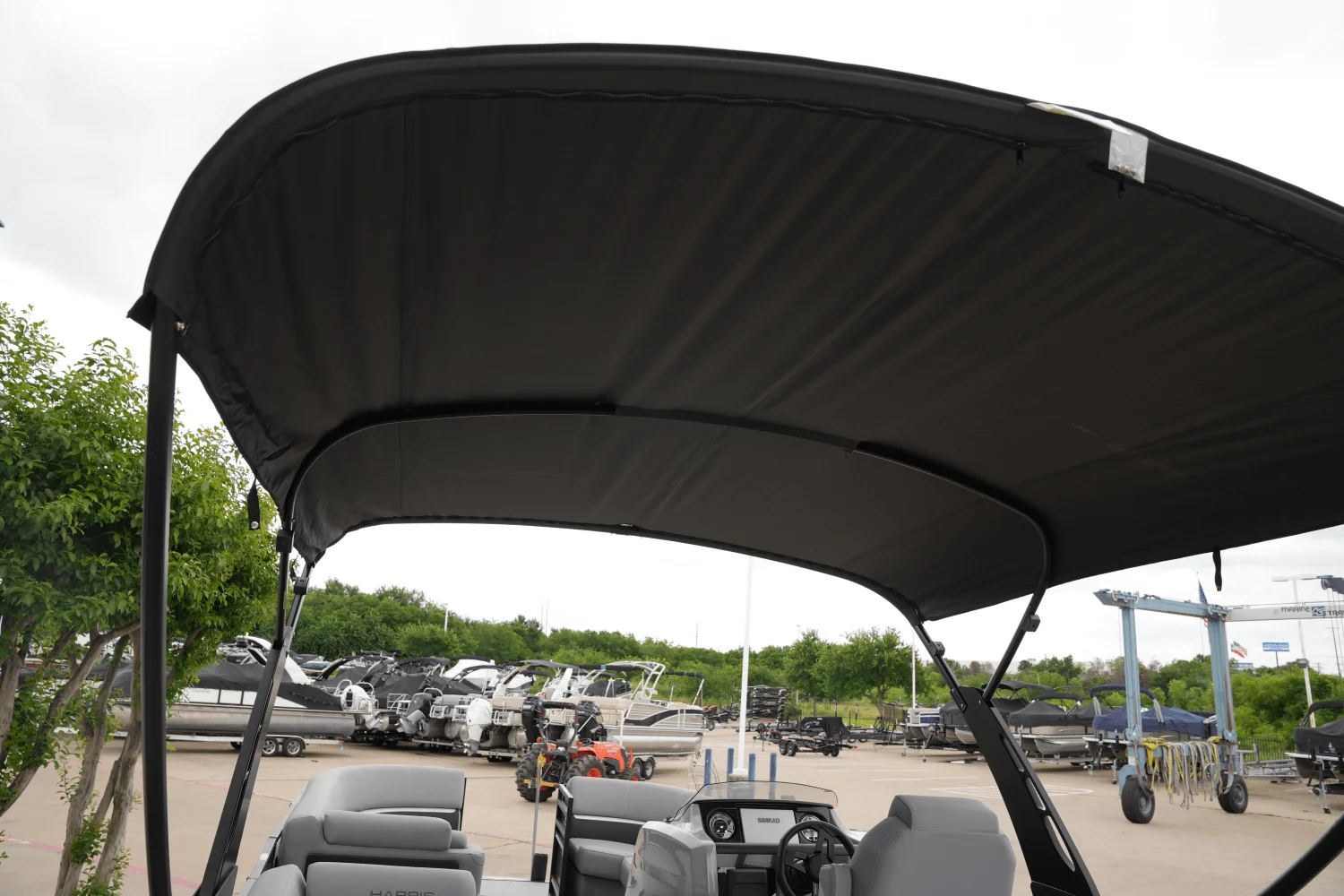 2025 Harris 230 Solstice Image Thumbnail #28