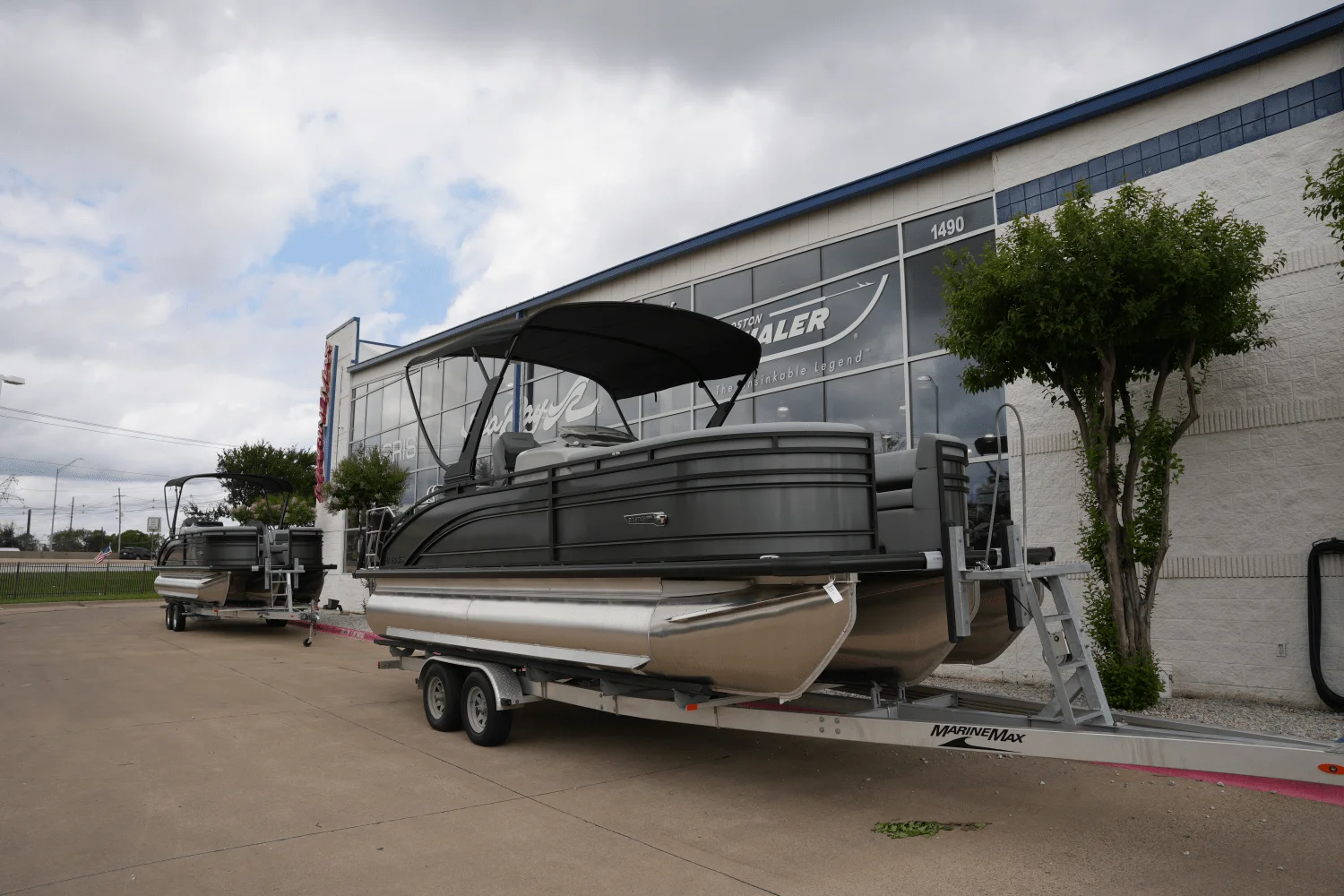 2025 Harris 230 Solstice Image Thumbnail #1