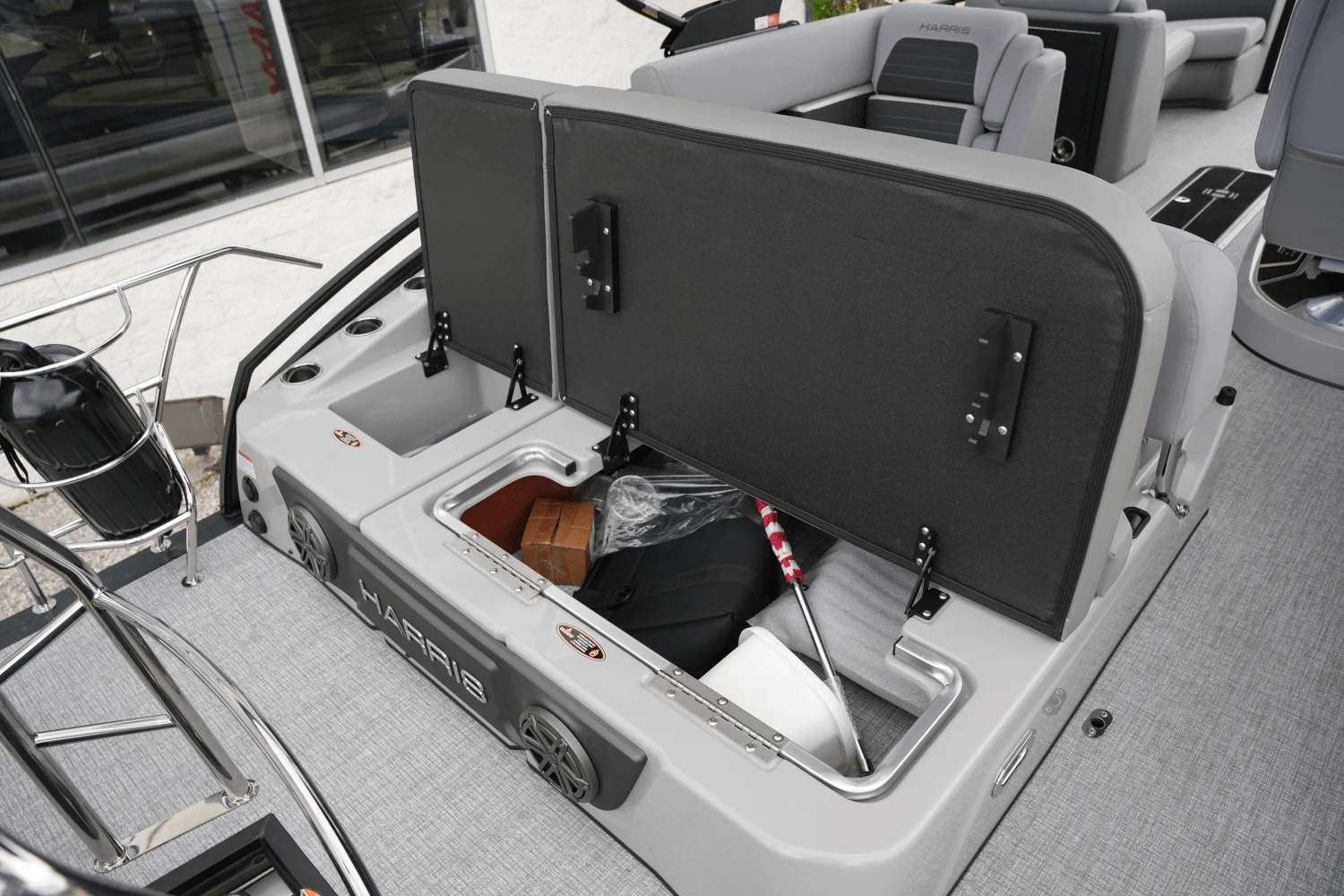 2025 Harris 230 Solstice Image Thumbnail #22