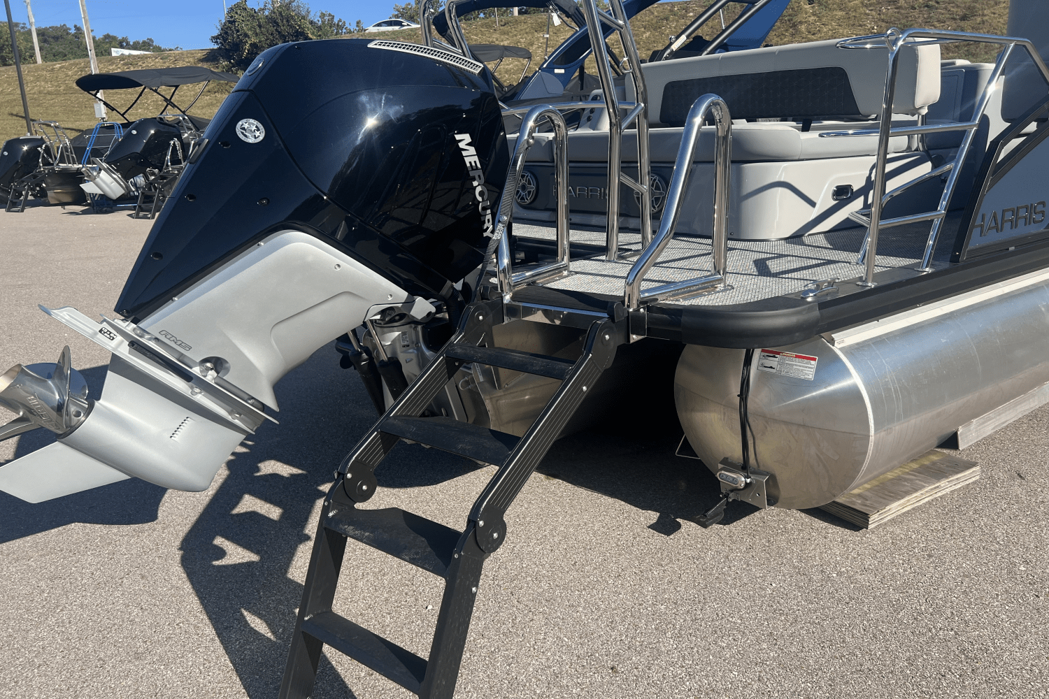 2025 Harris 250 Solstice Image Thumbnail #9