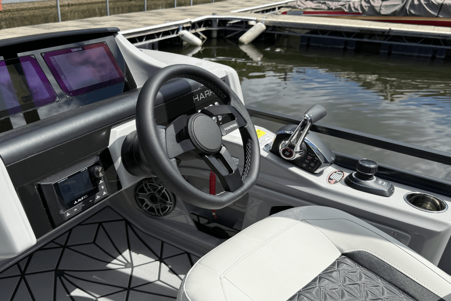 2025 Harris 250 Solstice Image Thumbnail #10