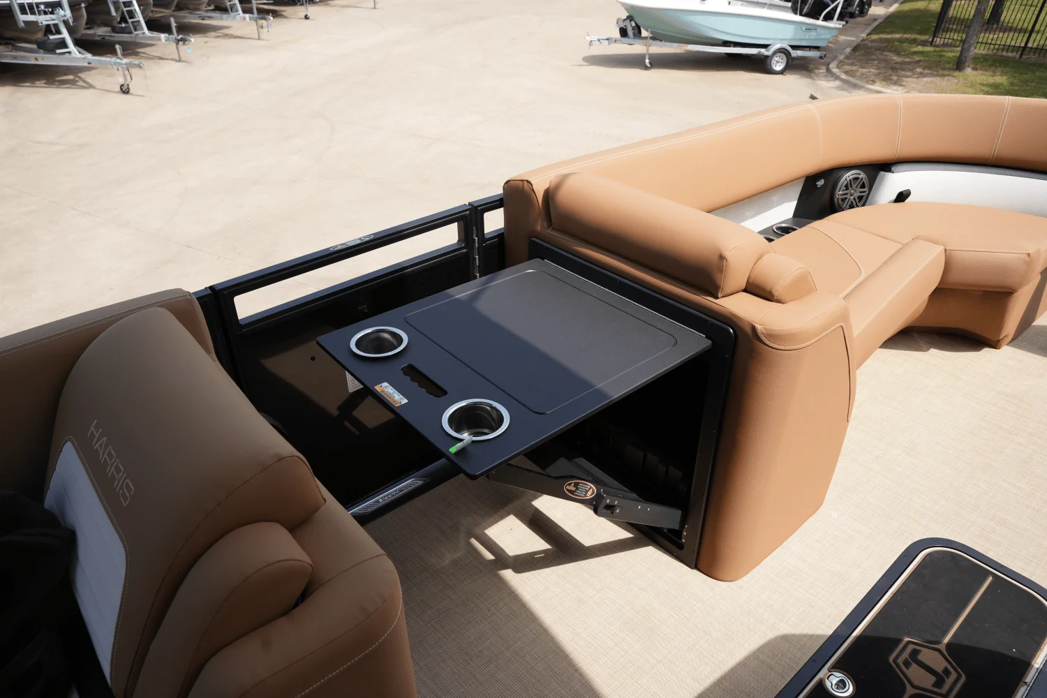 2025 Harris 230 Solstice Image Thumbnail #16