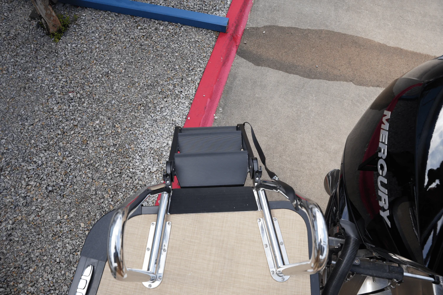 2025 Harris 230 Solstice Image Thumbnail #31