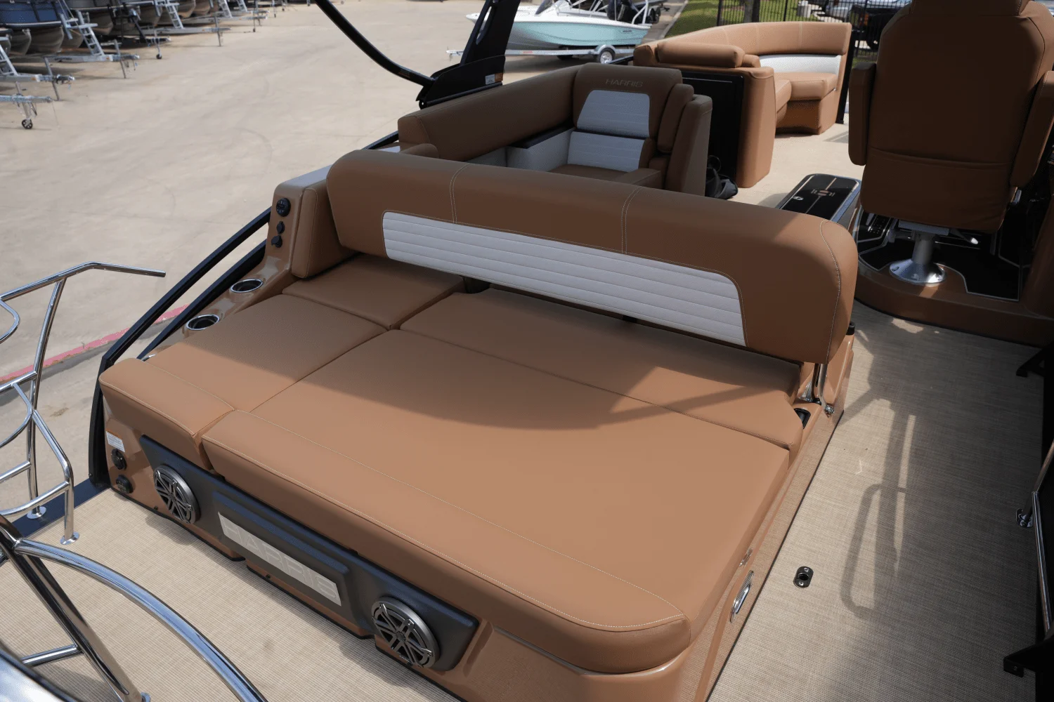 2025 Harris 230 Solstice Image Thumbnail #22