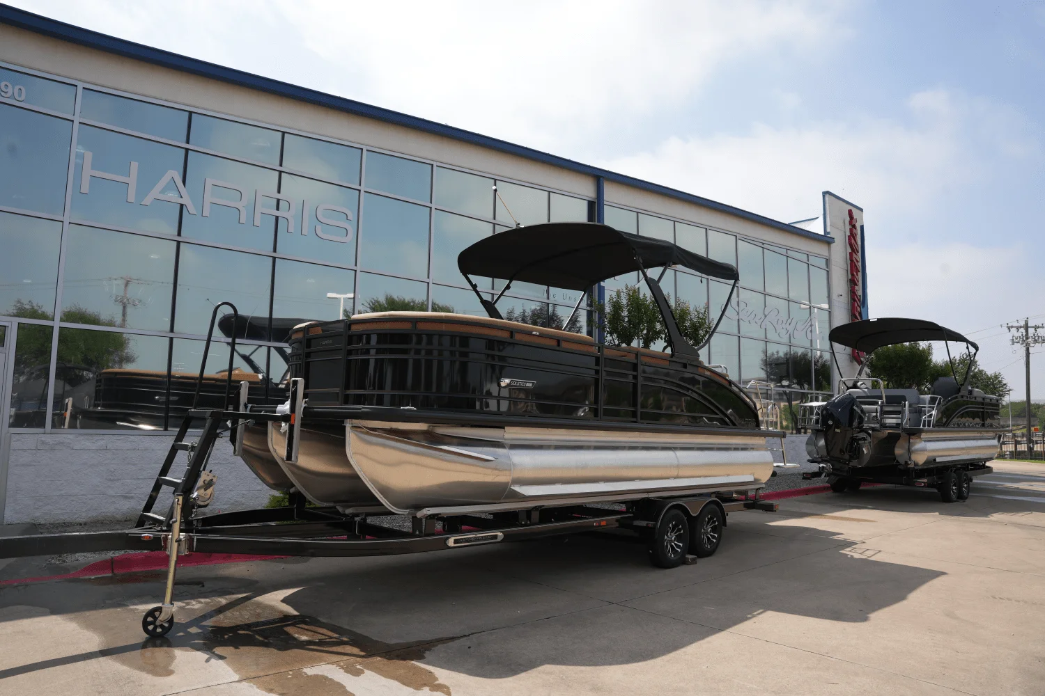 2025 Harris 230 Solstice Image Thumbnail #0