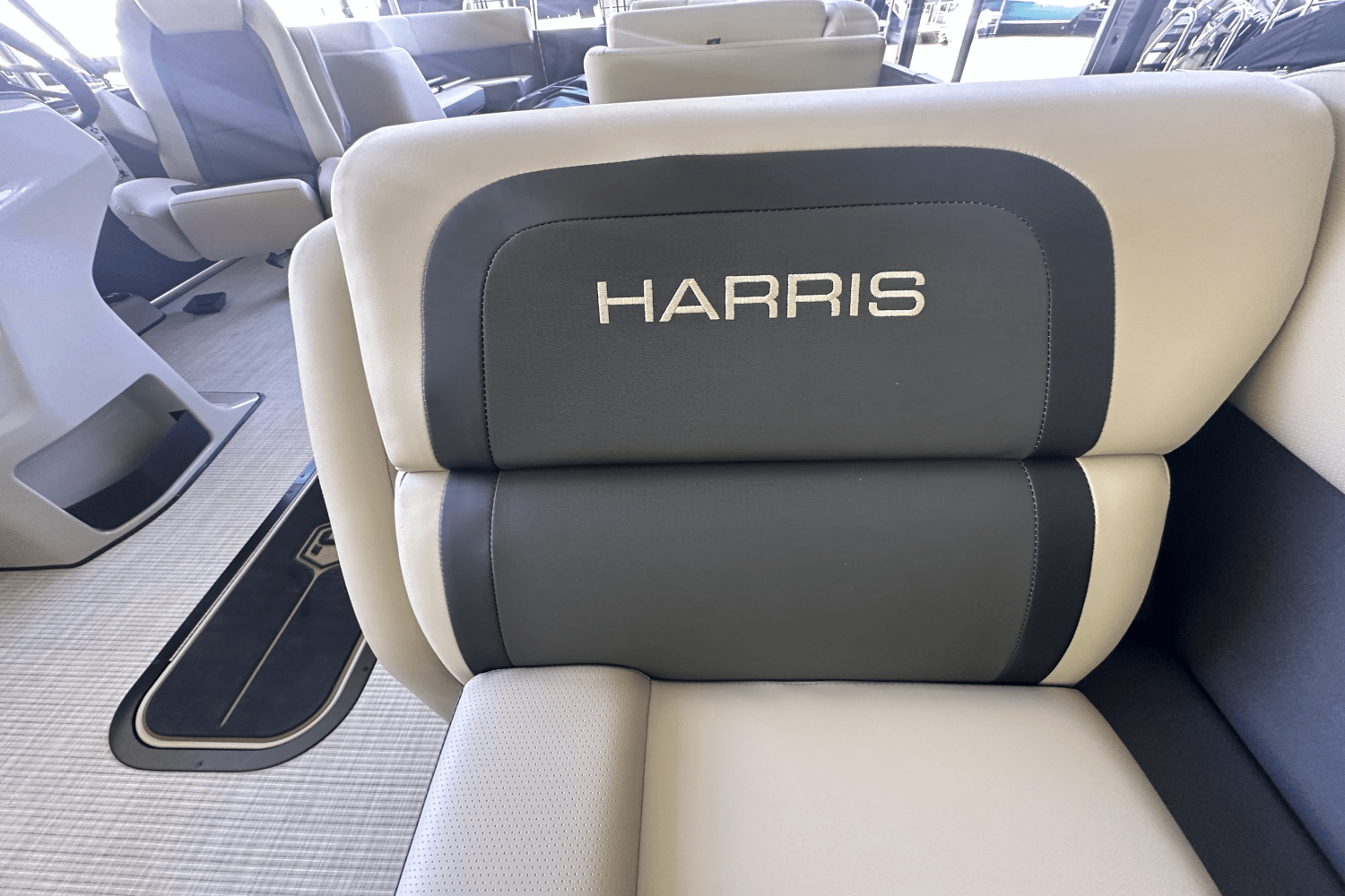 2025 Harris 250 Cruiser Image Thumbnail #5