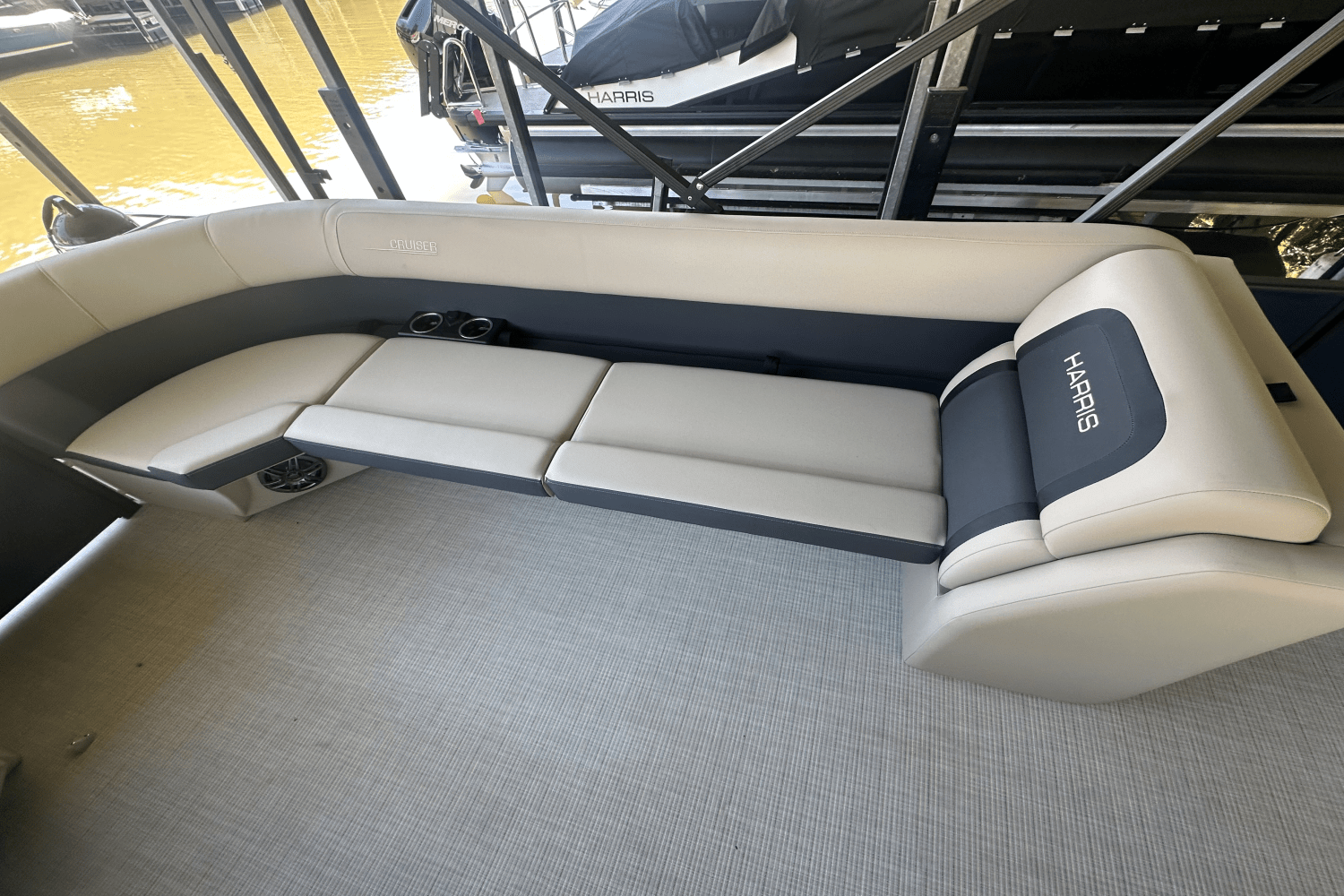 2025 Harris 250 Cruiser Image Thumbnail #9