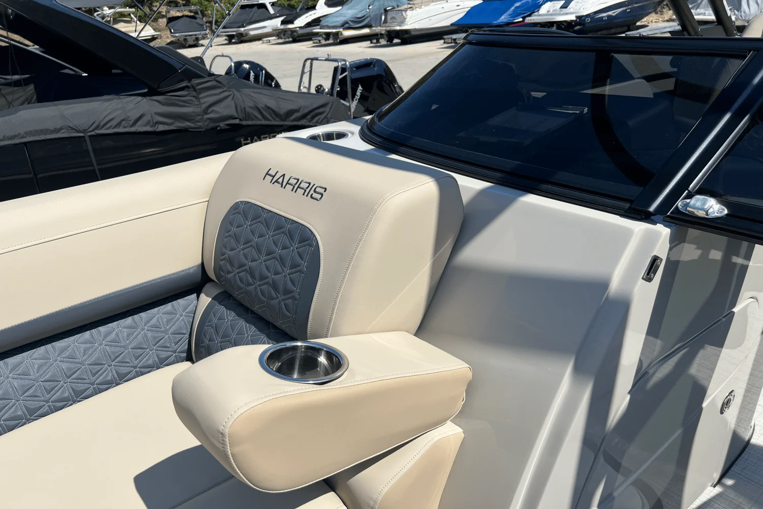 2025 Harris 250 Solstice DC Image Thumbnail #8