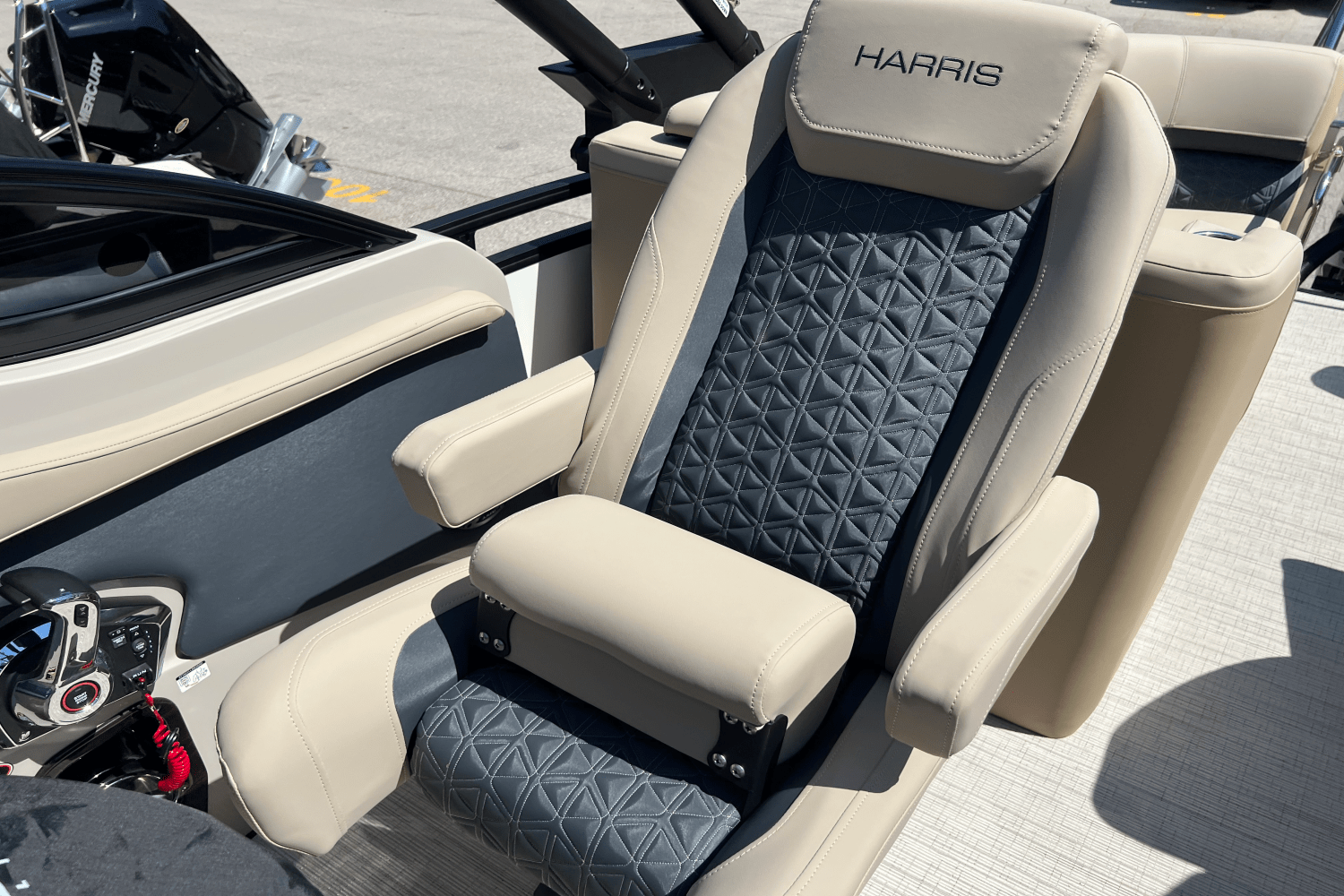 2025 Harris 250 Solstice DC Image Thumbnail #27