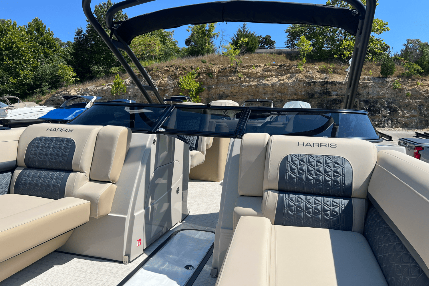 2025 Harris 250 Solstice DC Image Thumbnail #6