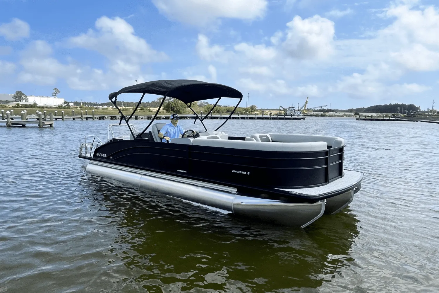 2025 Harris 230 Cruiser Image Thumbnail #2