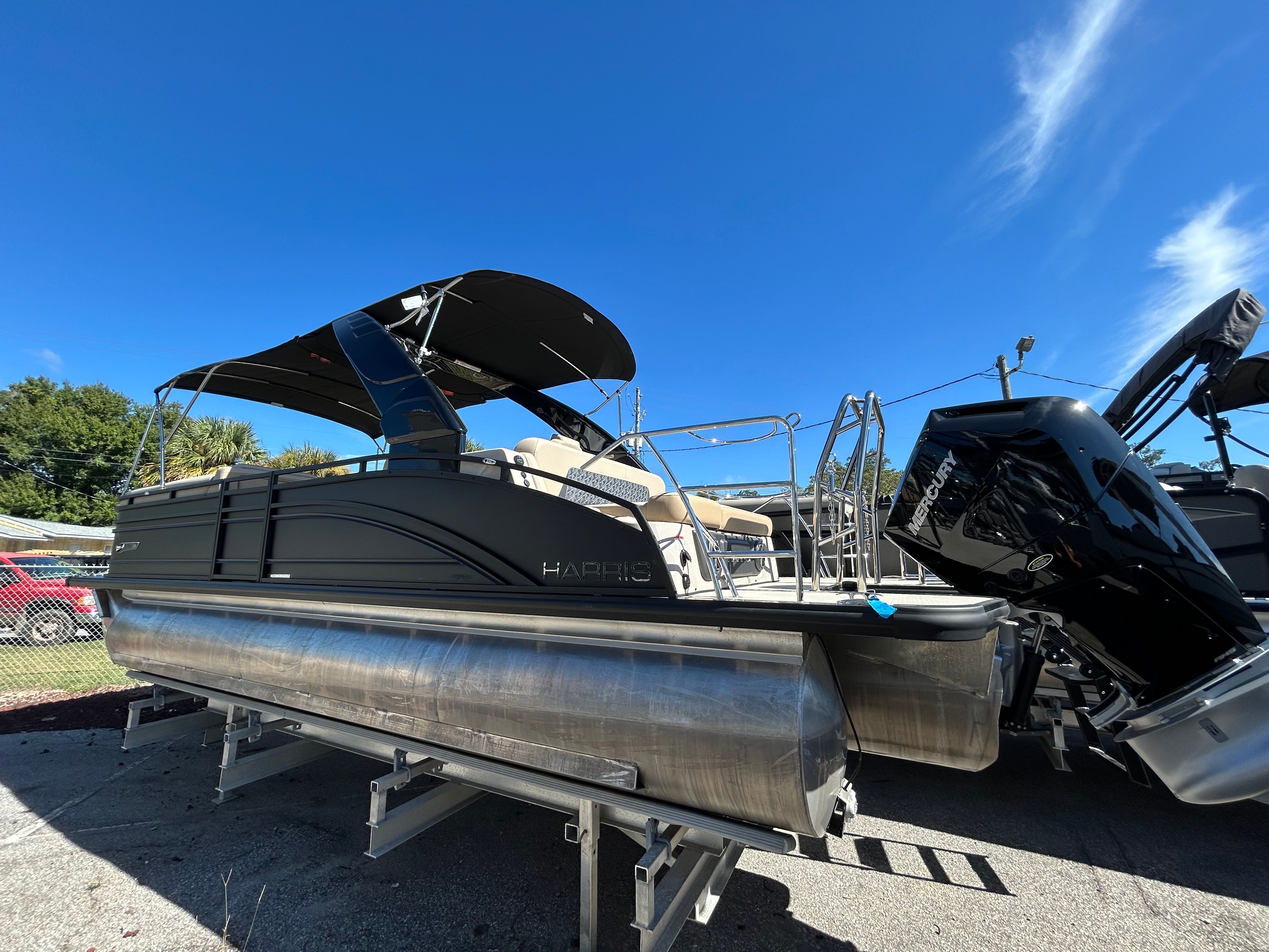 2025 Harris 250 Solstice Image Thumbnail #4
