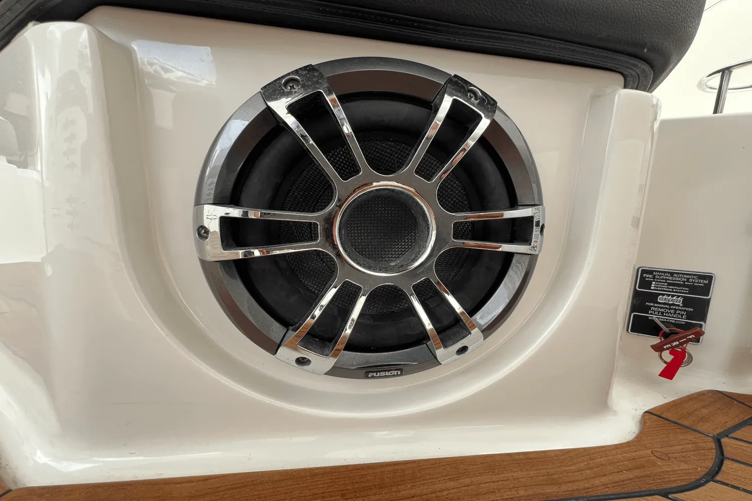 2022 Sea Ray SLX 310 Image Thumbnail #95