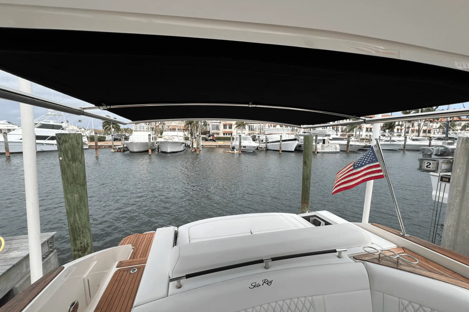 2022 Sea Ray SLX 310 Image Thumbnail #64