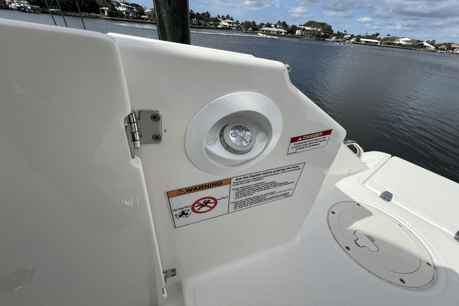 2024 Boston Whaler 280 VANTAGE Image Thumbnail #95