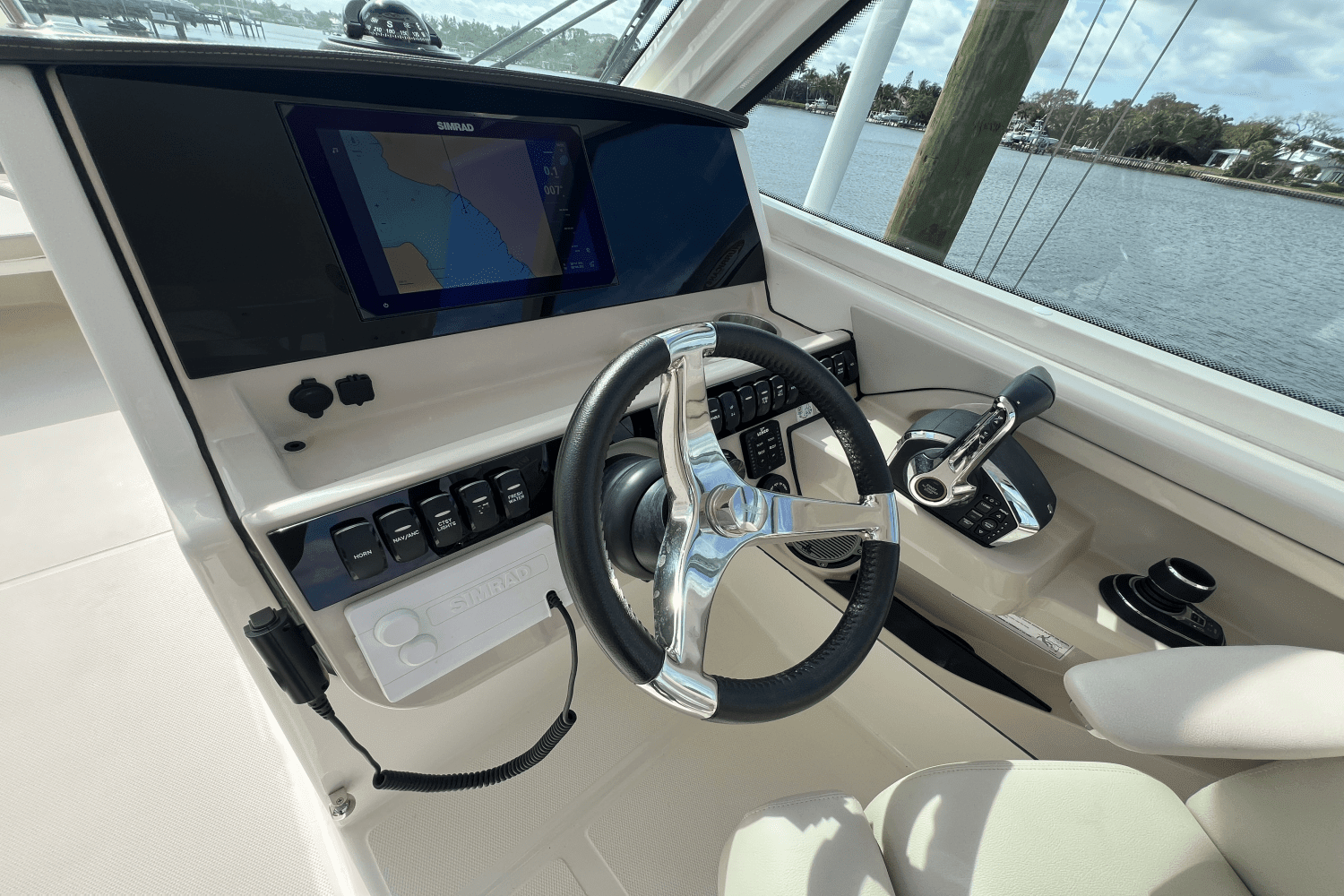 2024 Boston Whaler 280 VANTAGE Image Thumbnail #45