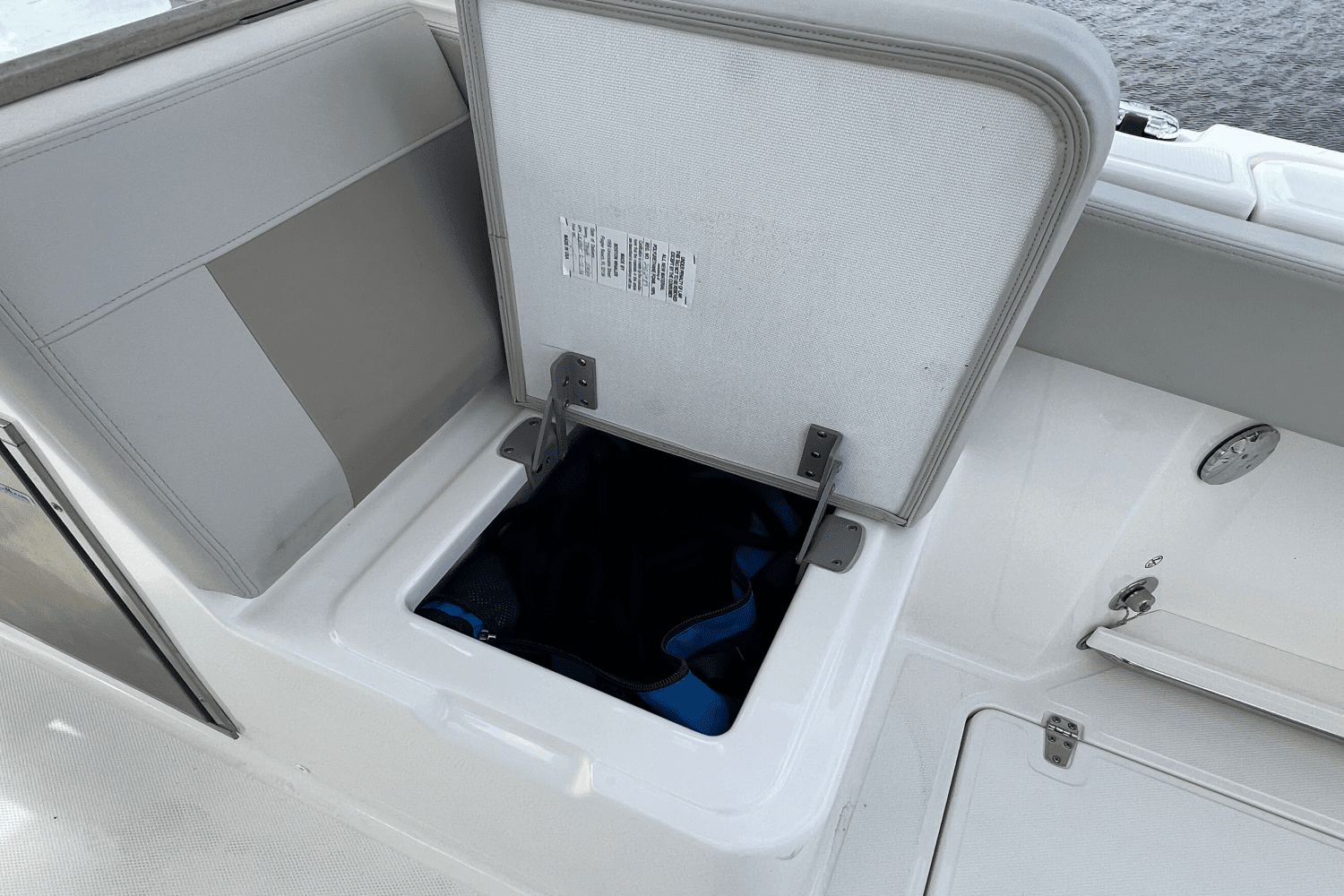 2024 Boston Whaler 280 VANTAGE Image Thumbnail #77