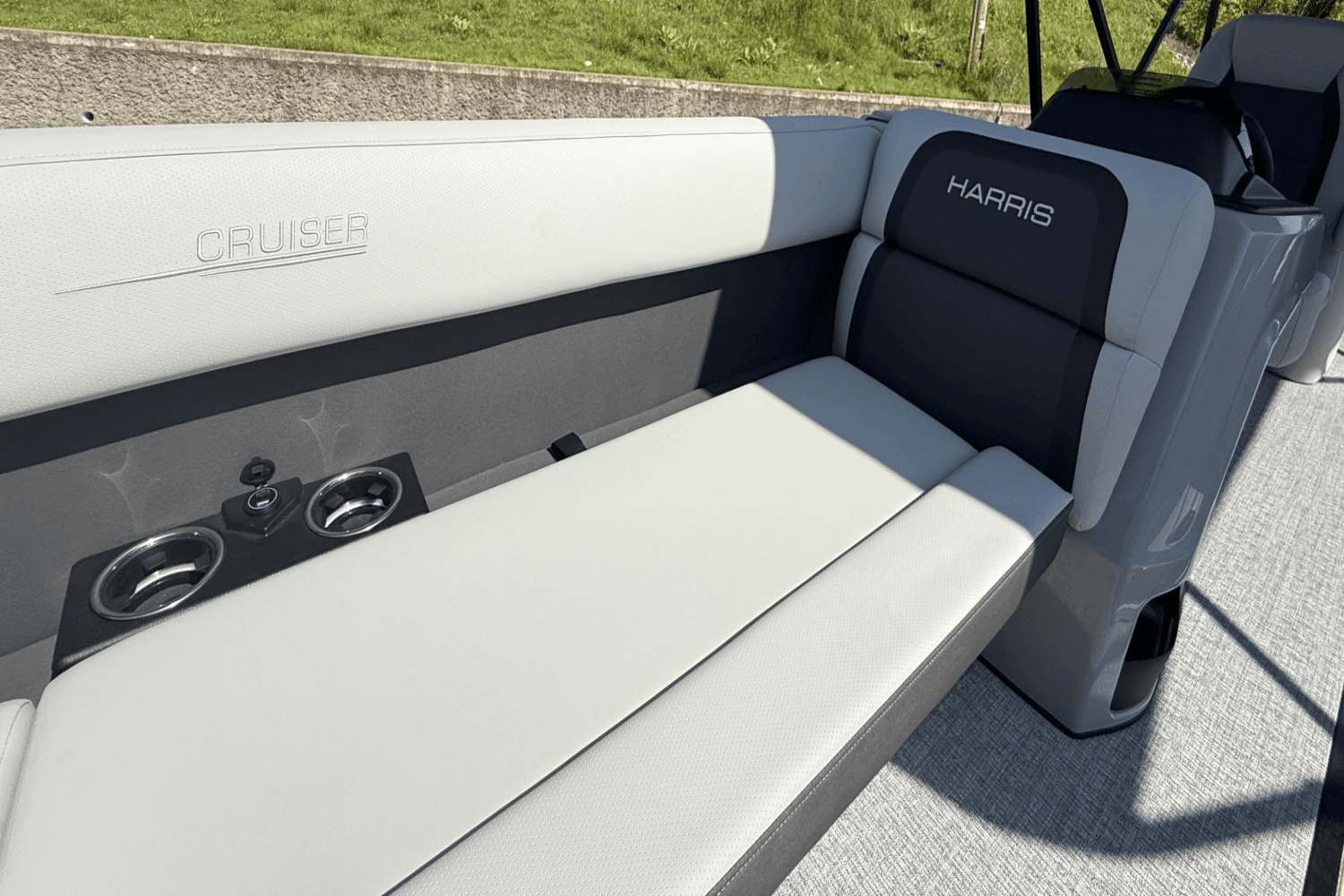 2025 Harris 230 Cruiser Image Thumbnail #15