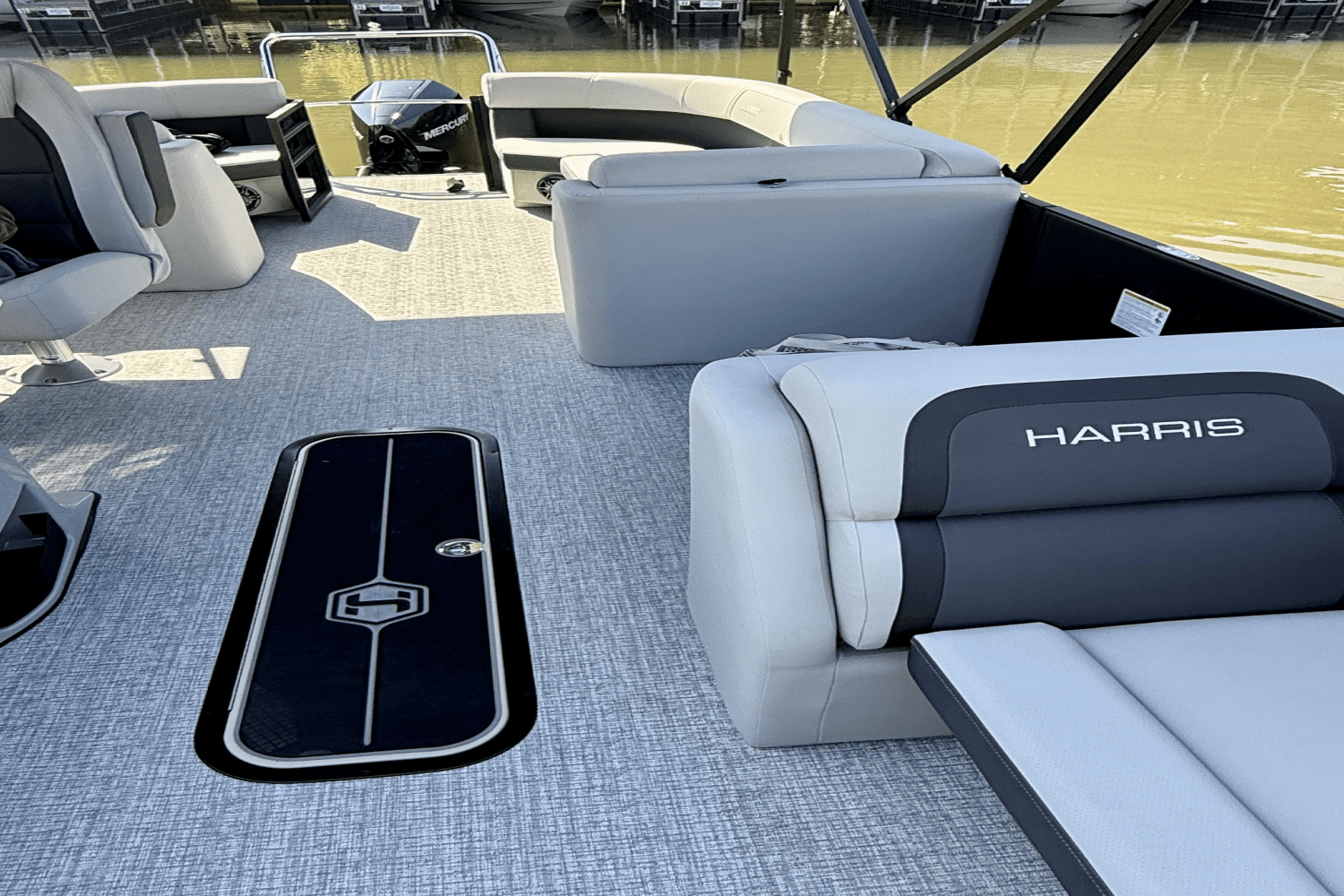 2025 Harris 230 Cruiser Image Thumbnail #18