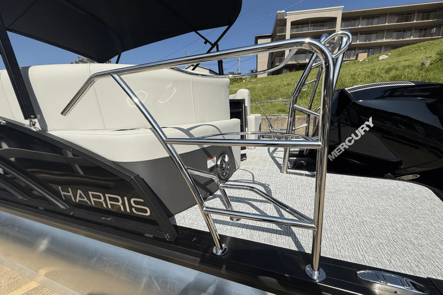 2025 Harris 230 Cruiser Image Thumbnail #21