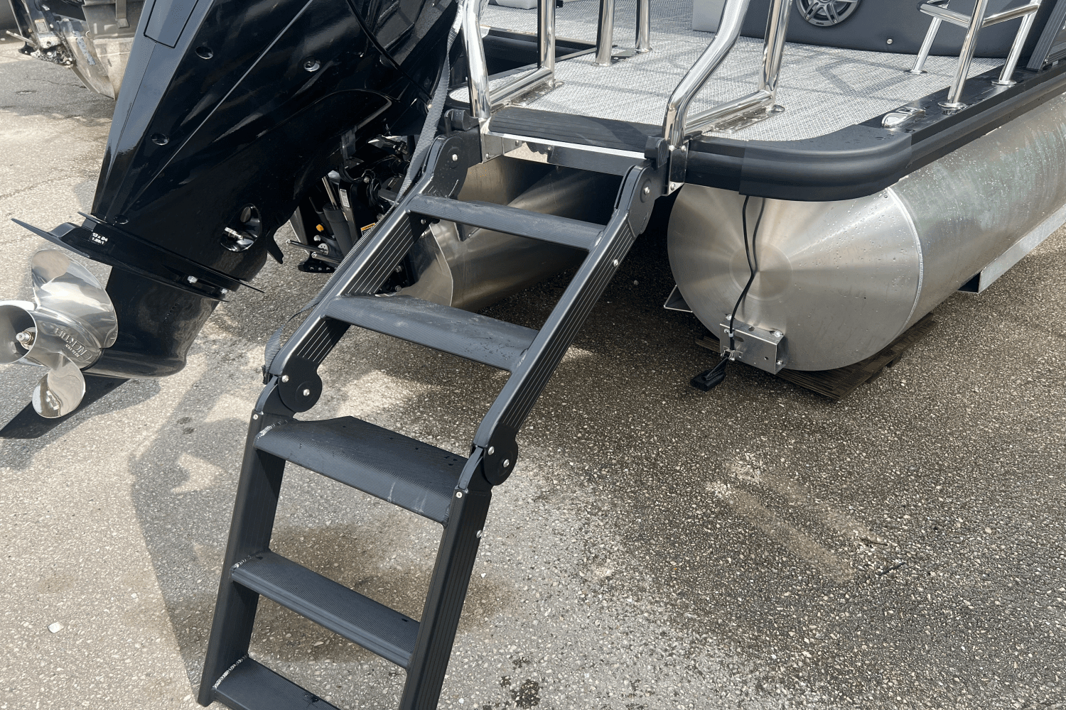 2025 Harris 230 Cruiser Image Thumbnail #35