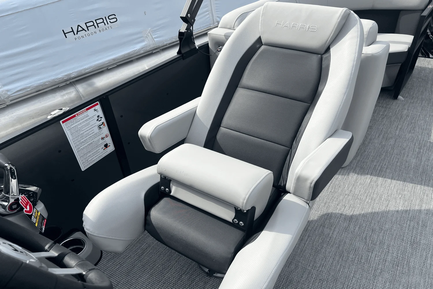 2025 Harris 230 Cruiser Image Thumbnail #24