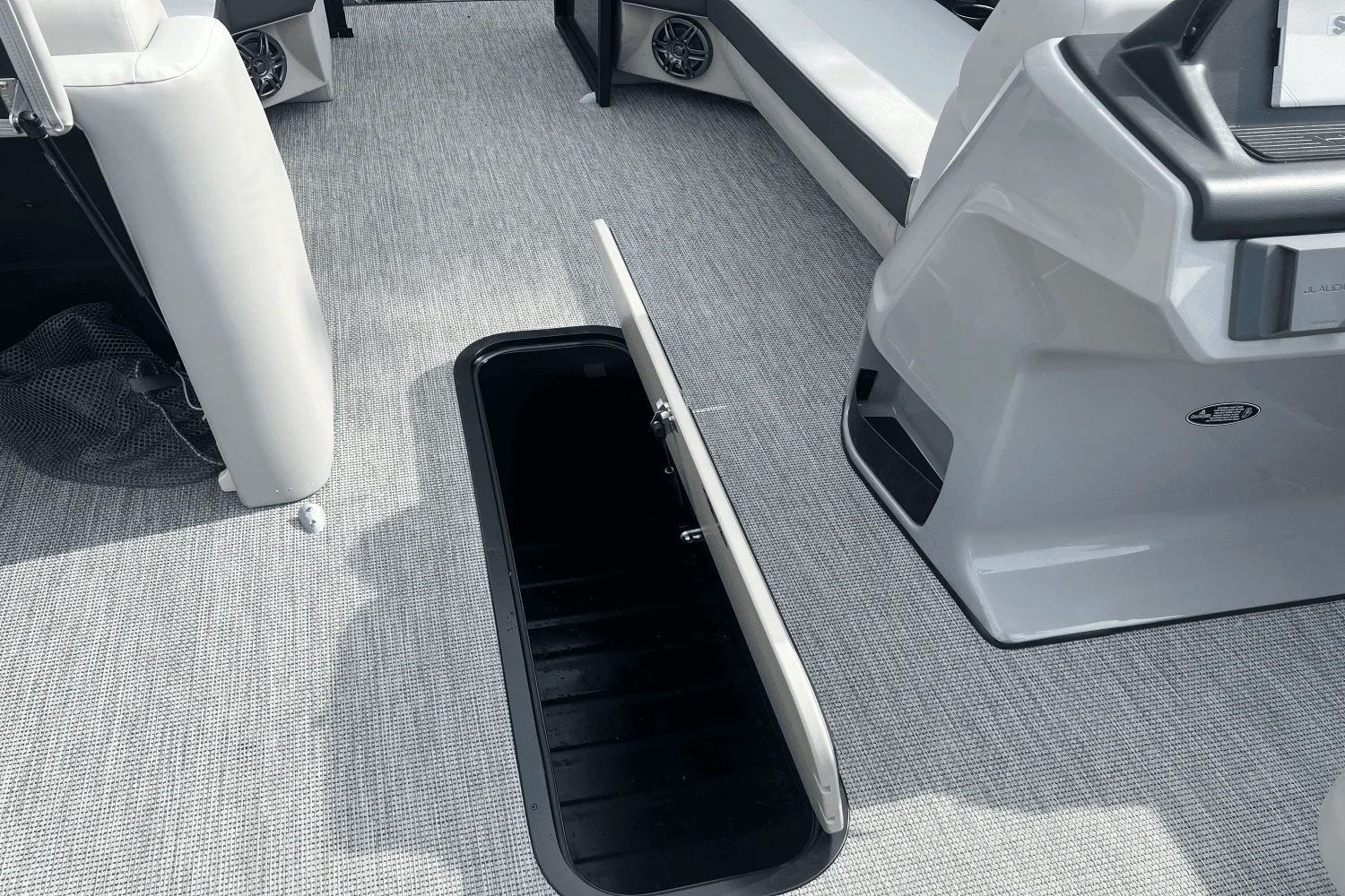 2025 Harris 230 Cruiser Image Thumbnail #20