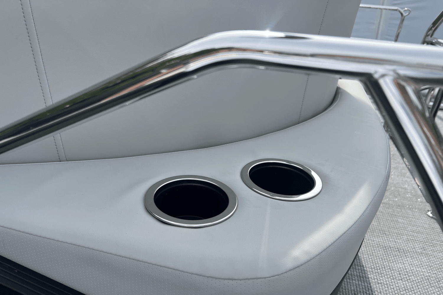 2025 Harris 230 Cruiser Image Thumbnail #12